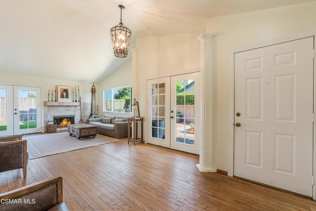 Moorpark, California, 93021, United States, 2 Bedrooms Bedrooms, ,2 BathroomsBathrooms,Residential,For Sale,1935998