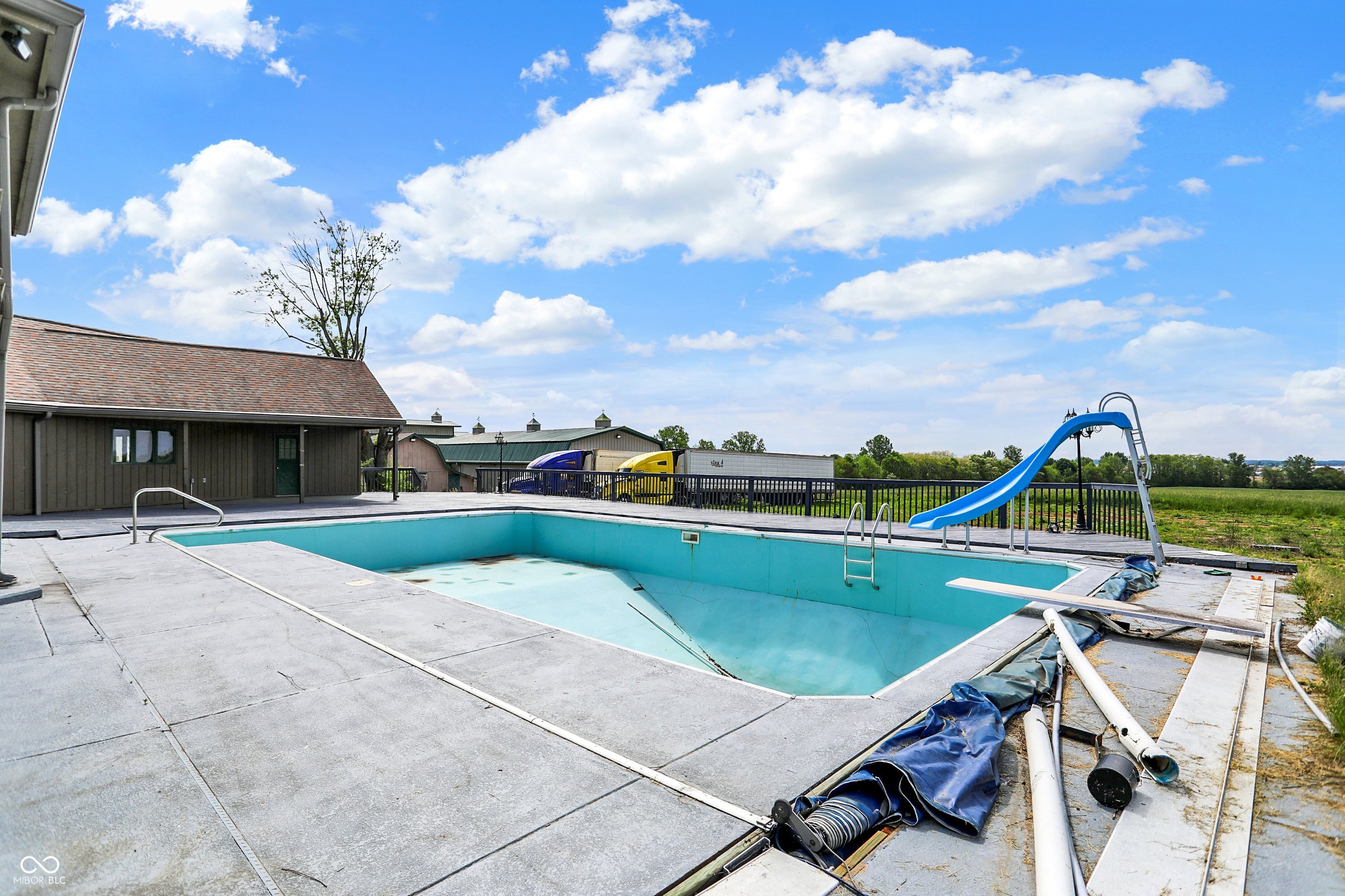 Edinburgh, Indiana, 46124, United States, 3 Bedrooms Bedrooms, ,3 BathroomsBathrooms,Residential,For Sale,1935669