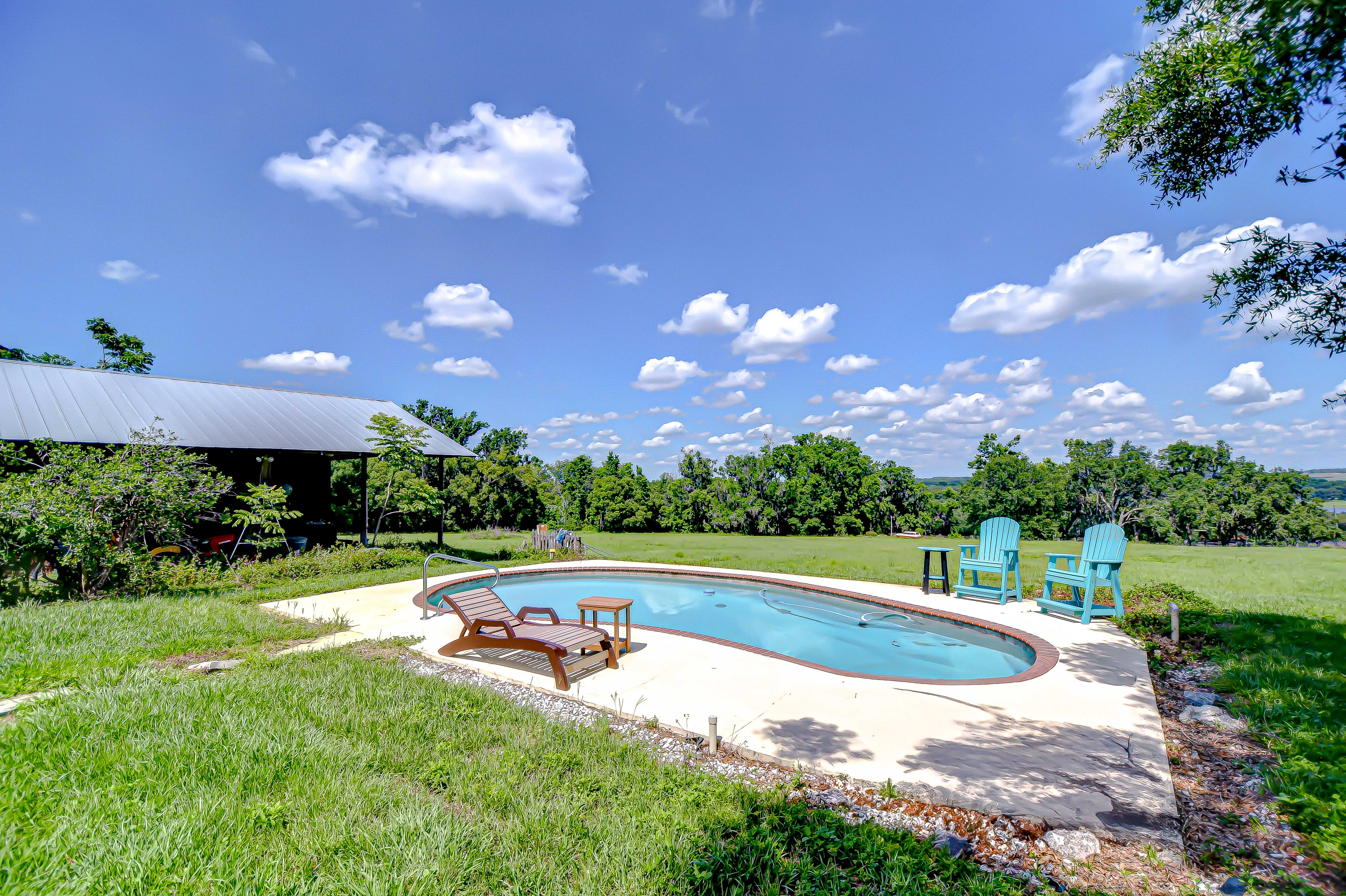 Dade City, Florida, 33523, United States, 4 Bedrooms Bedrooms, ,3 BathroomsBathrooms,Residential,For Sale,1873323