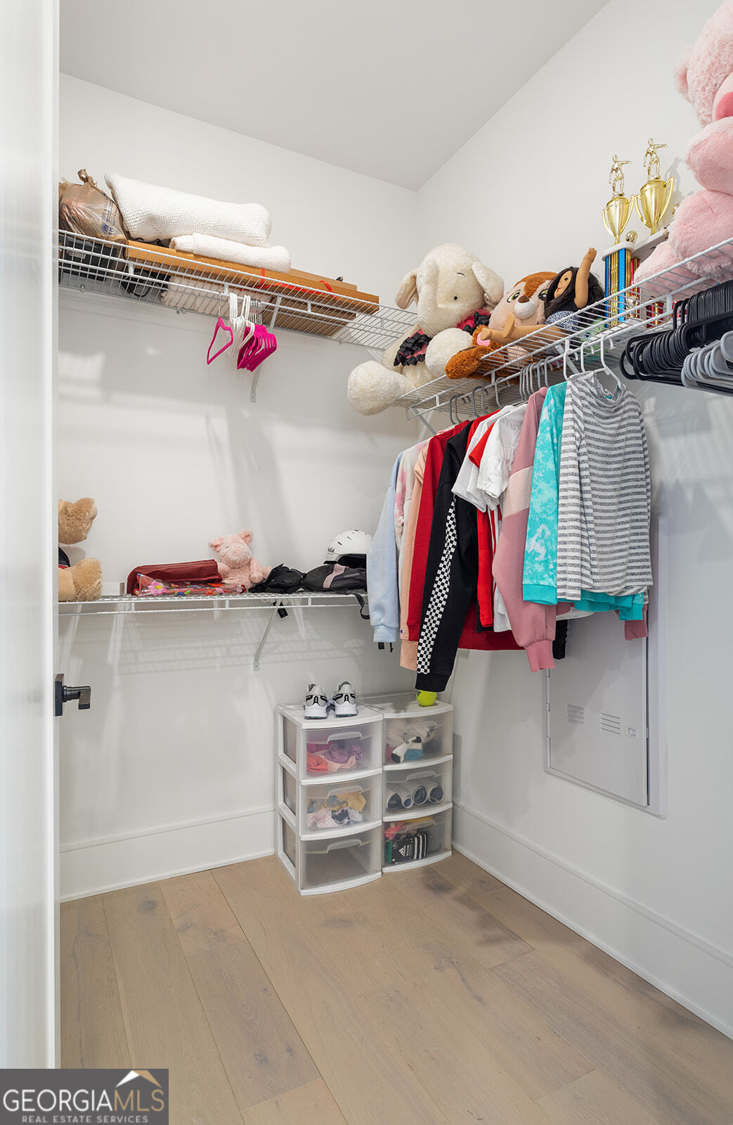 Atlanta, Georgia, 30318, United States, 2 Bedrooms Bedrooms, ,3 BathroomsBathrooms,Residential,For Sale,1989476