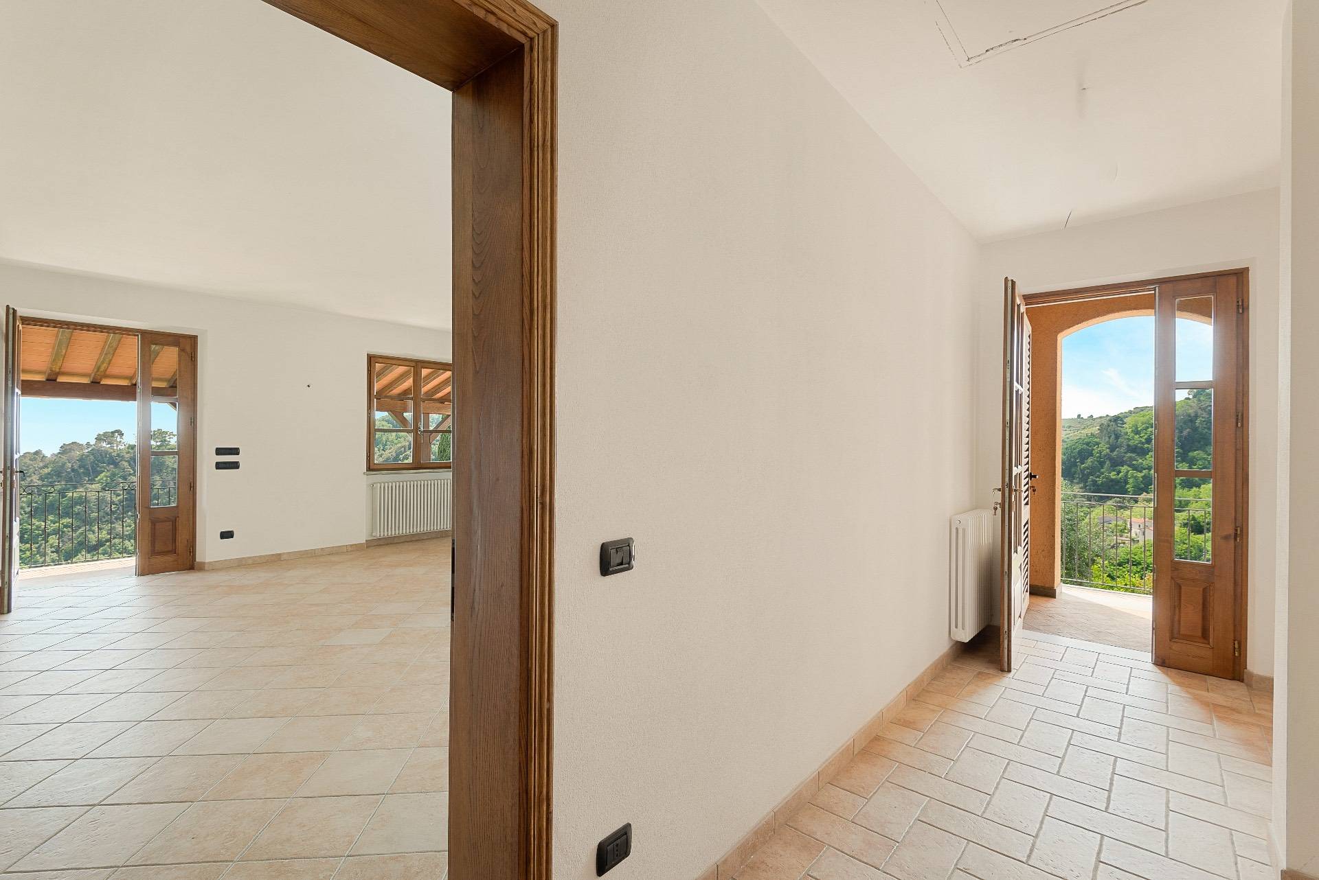 Via Pescino, Pietrasanta, Lucca, 55045, IT, 4 Bedrooms Bedrooms, ,4 BathroomsBathrooms,Residential,For Sale,Via Pescino,1534158