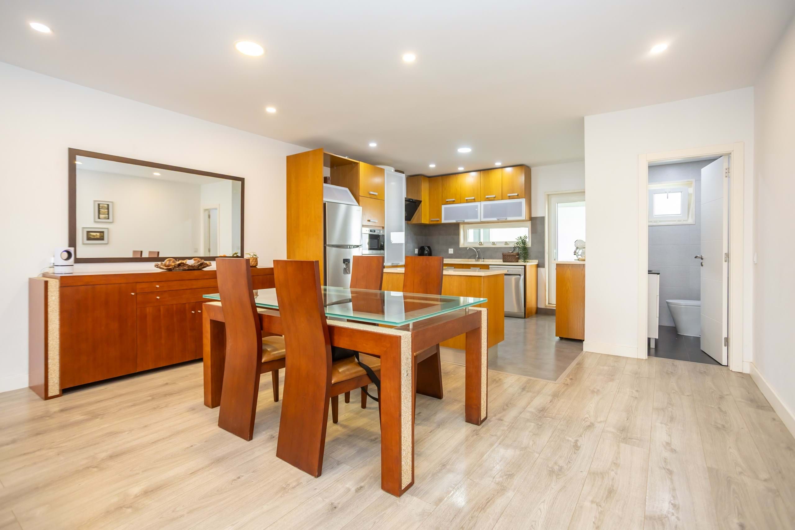 Loures, Lisbon, 2670-560, PT, 5 Bedrooms Bedrooms, ,3 BathroomsBathrooms,Residential,For Sale,1989673