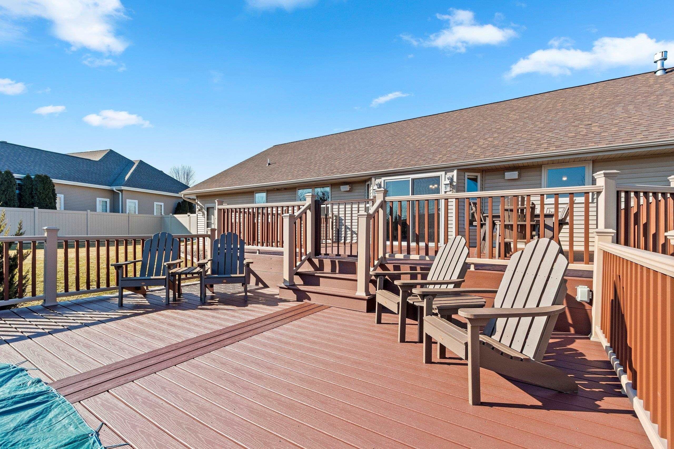 DE PERE, Wisconsin, 54115, United States, 5 Bedrooms Bedrooms, ,4 BathroomsBathrooms,Residential,For Sale,2048678
