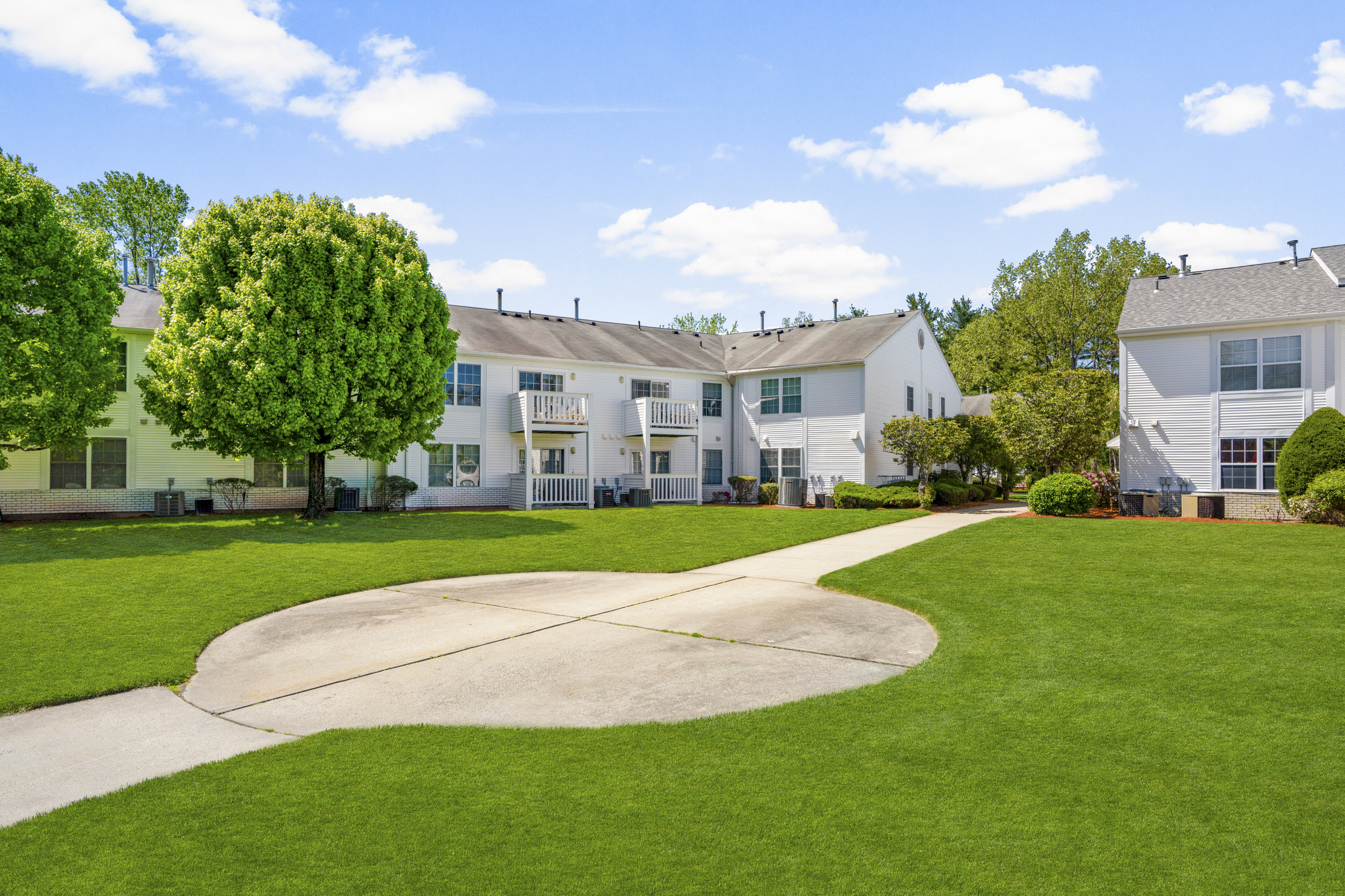  Lovely Hillside Park Condo - 物件實景