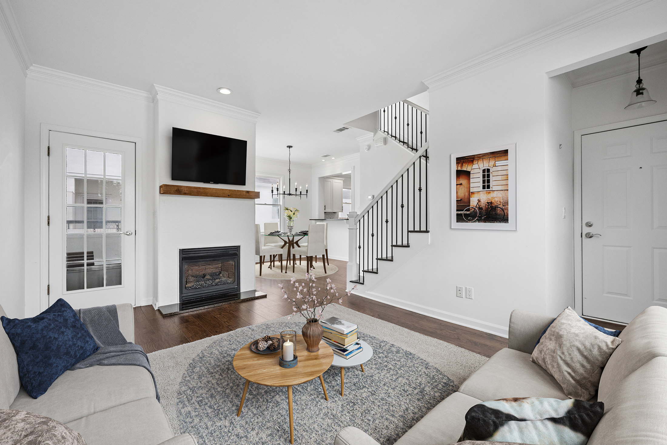  Updated Two-story Condo Tucked inside Intimate Community in Virginia Highland - 物件實景