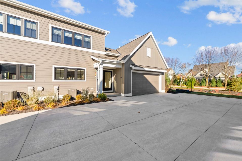 Kohler, Wisconsin, 53044, United States, 3 Bedrooms Bedrooms, ,3 BathroomsBathrooms,Residential,For Sale,1987425