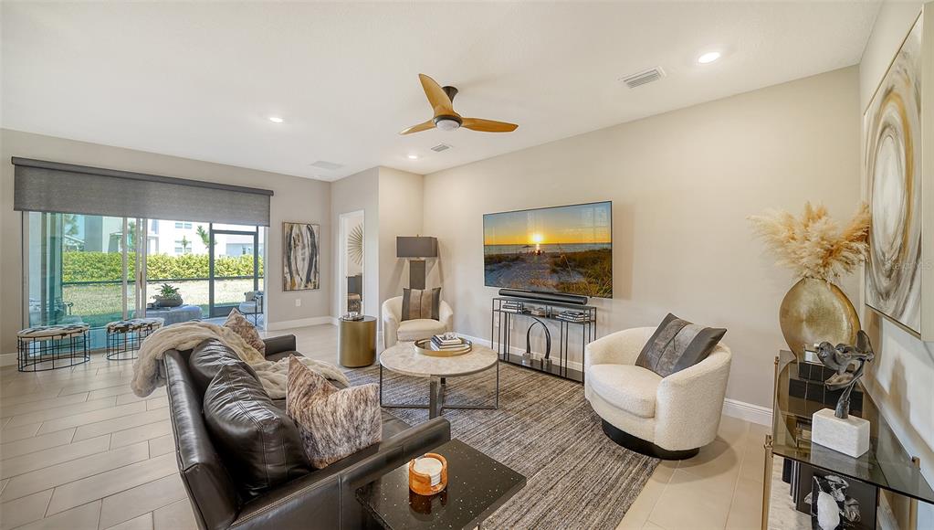 Bradenton, Florida, 34211, United States, 4 Bedrooms Bedrooms, ,3 BathroomsBathrooms,Residential,For Sale,1736682