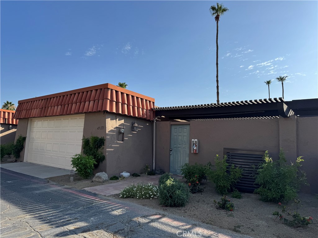 La Quinta, California, 92253, United States, 3 Bedrooms Bedrooms, ,2 BathroomsBathrooms,Residential,For Sale,1839880