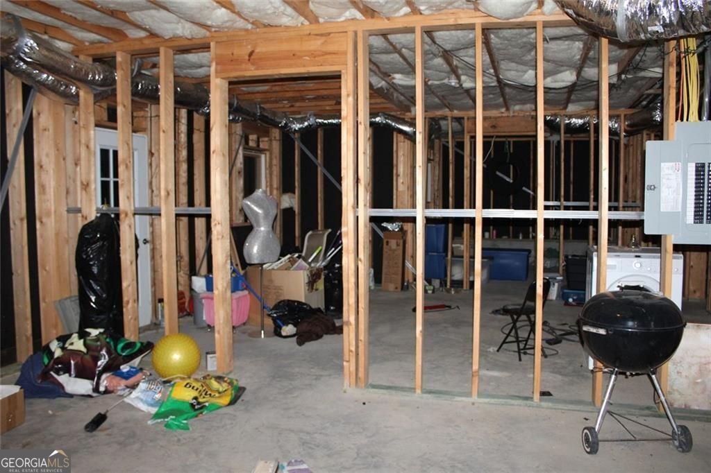 Dacula, Georgia, 30019, United States, 5 Bedrooms Bedrooms, ,4 BathroomsBathrooms,Residential,For Sale,1990551