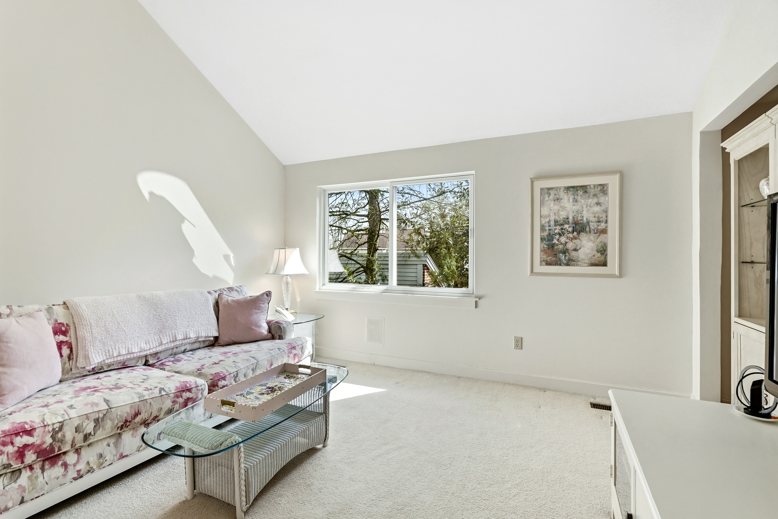  Exclusive Townhouse with Serene Lake Views. - 物件實景