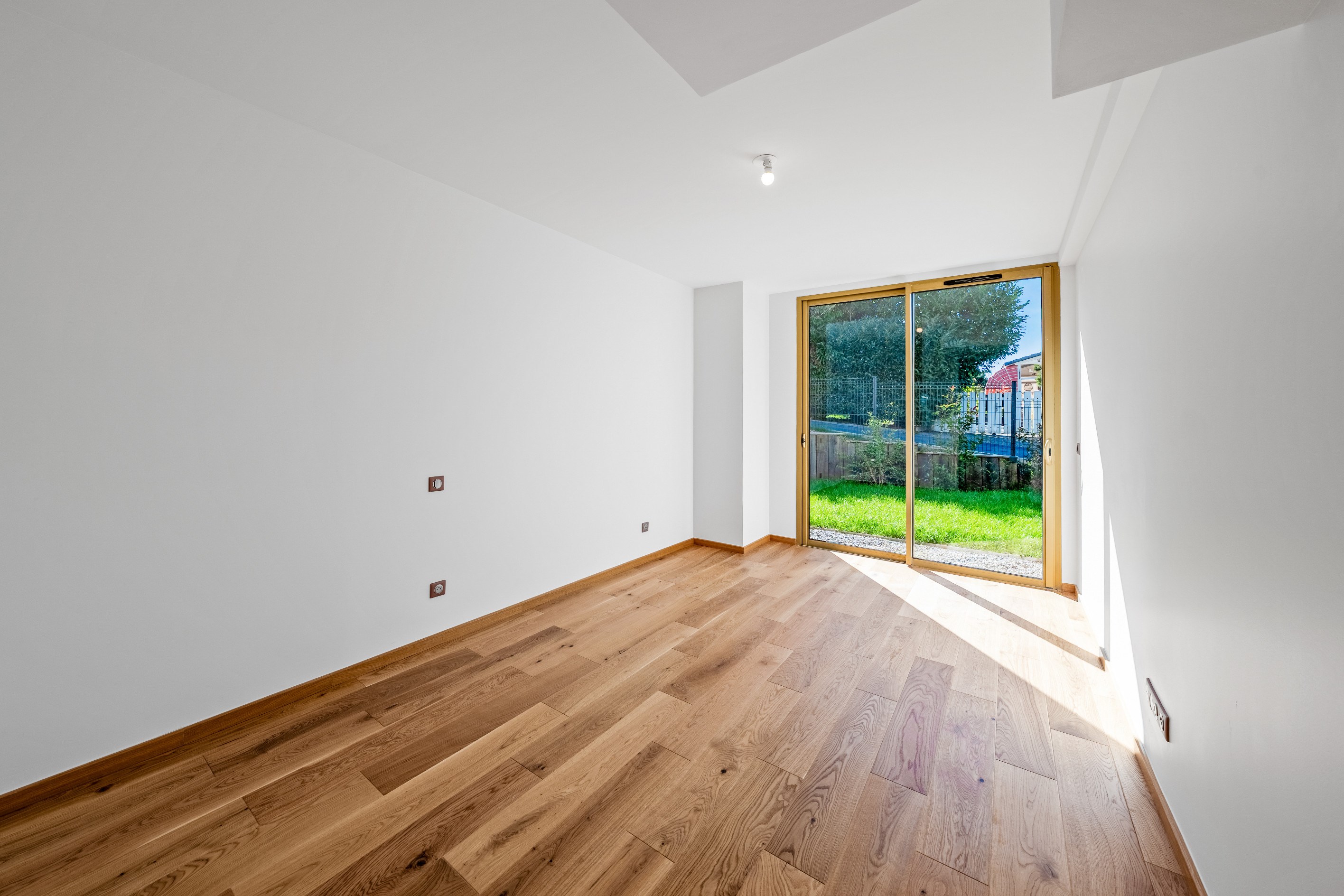  Exclusive property adjacent to the Evian-les-Bains golf course. - 物件實景