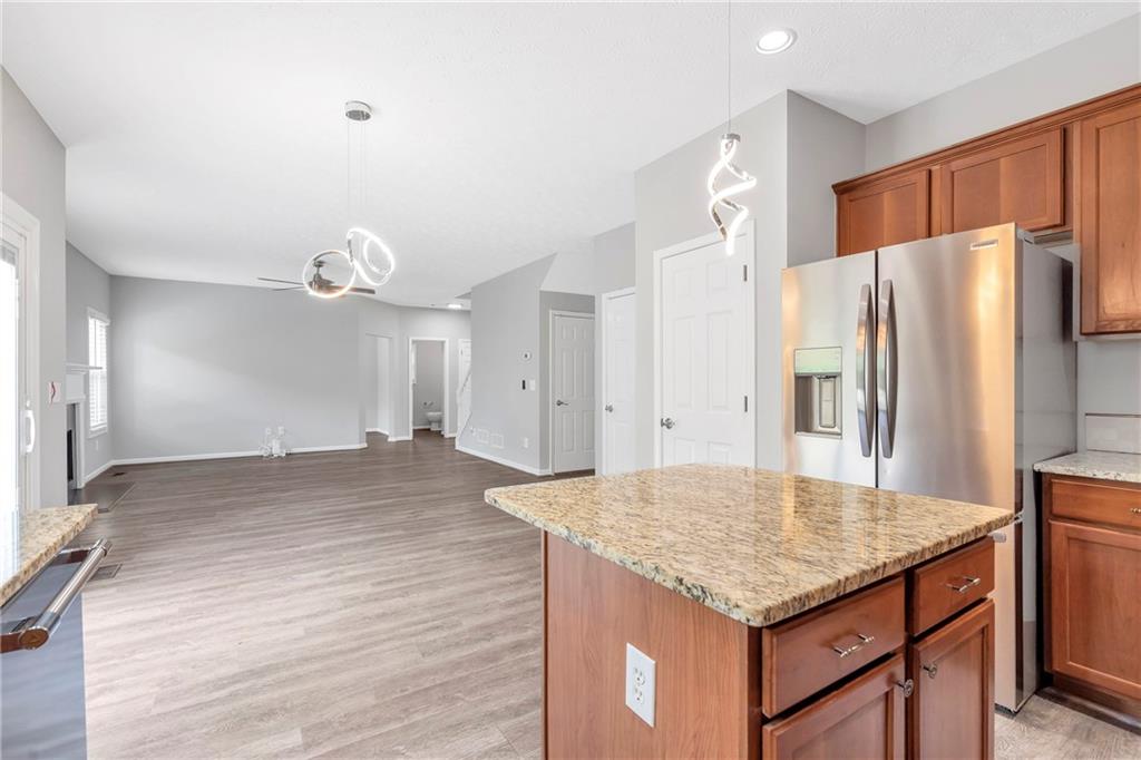 Canton, Georgia, 30115, United States, 5 Bedrooms Bedrooms, ,4 BathroomsBathrooms,Residential,For Sale,1882662