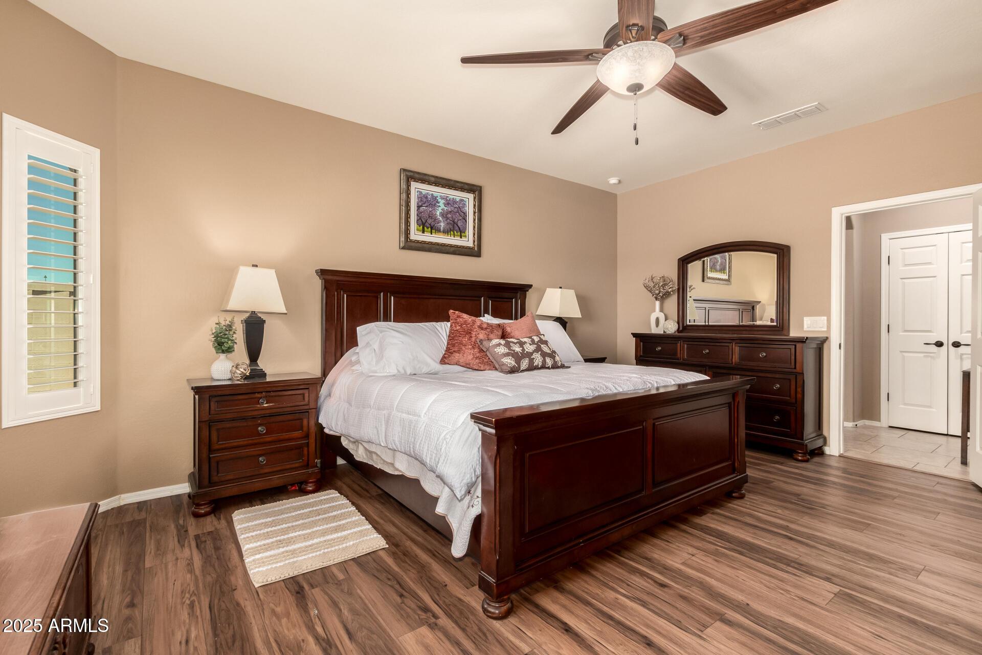 Peoria, Arizona, 85383, United States, 4 Bedrooms Bedrooms, ,2 BathroomsBathrooms,Residential,For Sale,1984221