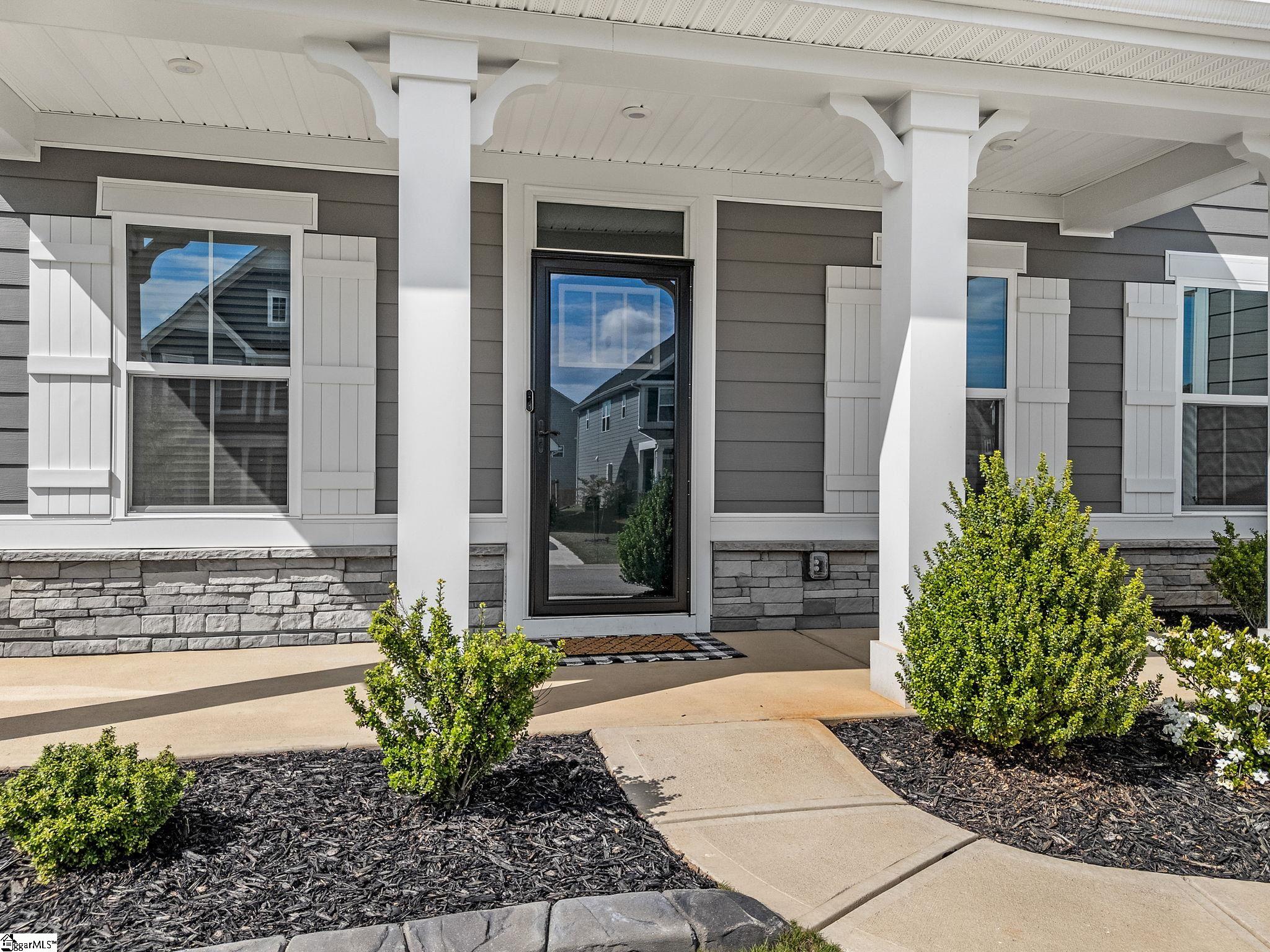 Woodruff, South Carolina, 29388, United States, 5 Bedrooms Bedrooms, ,4 BathroomsBathrooms,Residential,For Sale,1890519