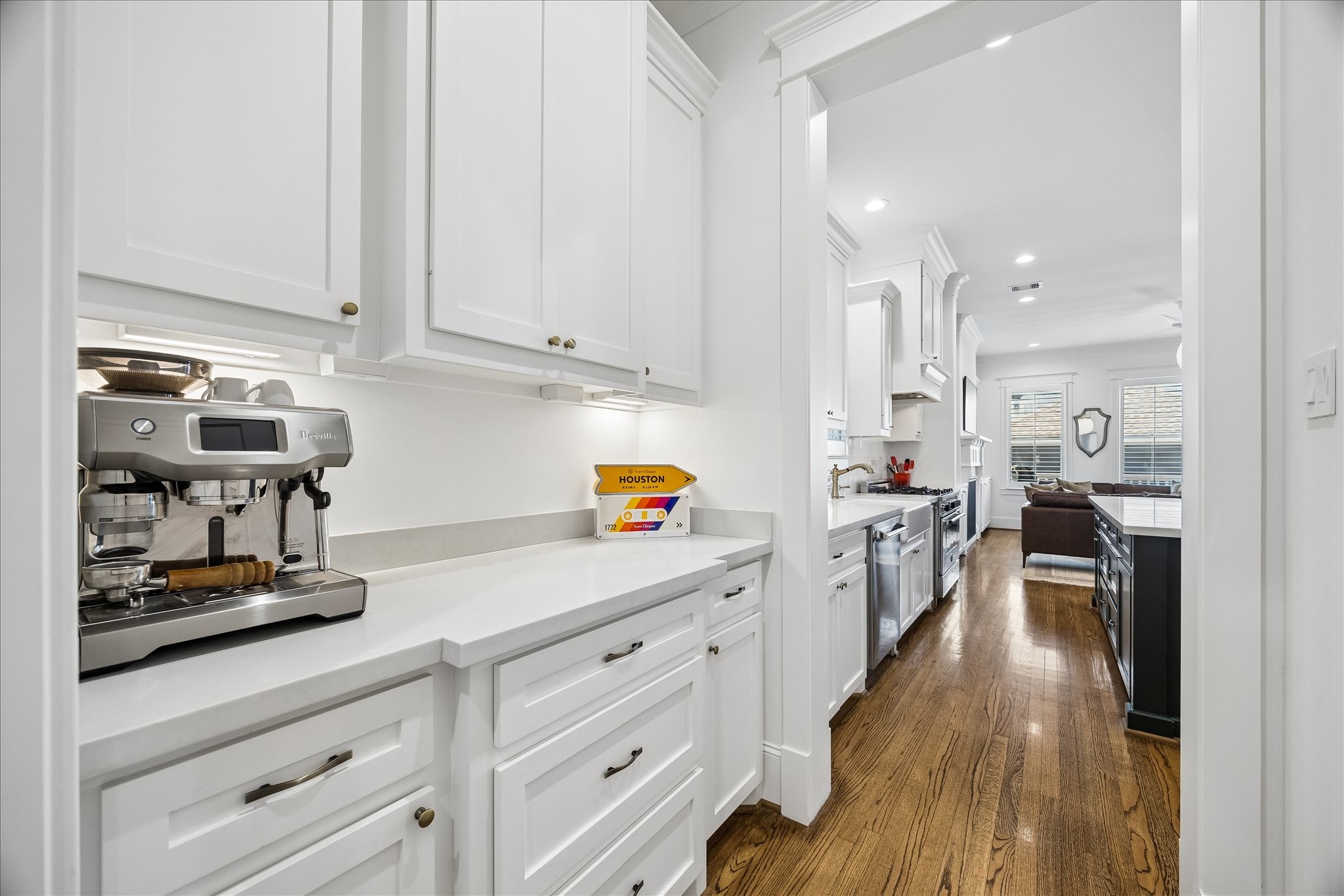  711 Tulane Street - 物件實景