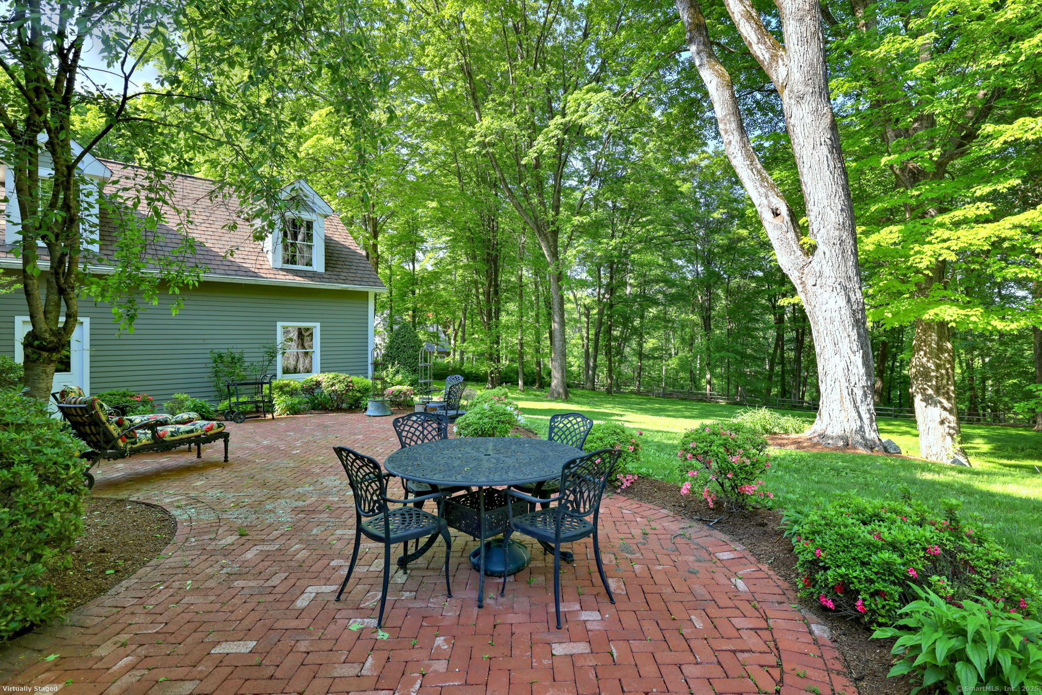 Redding, Connecticut, 06896, United States, 4 Bedrooms Bedrooms, ,5 BathroomsBathrooms,Residential,For Sale,1827564