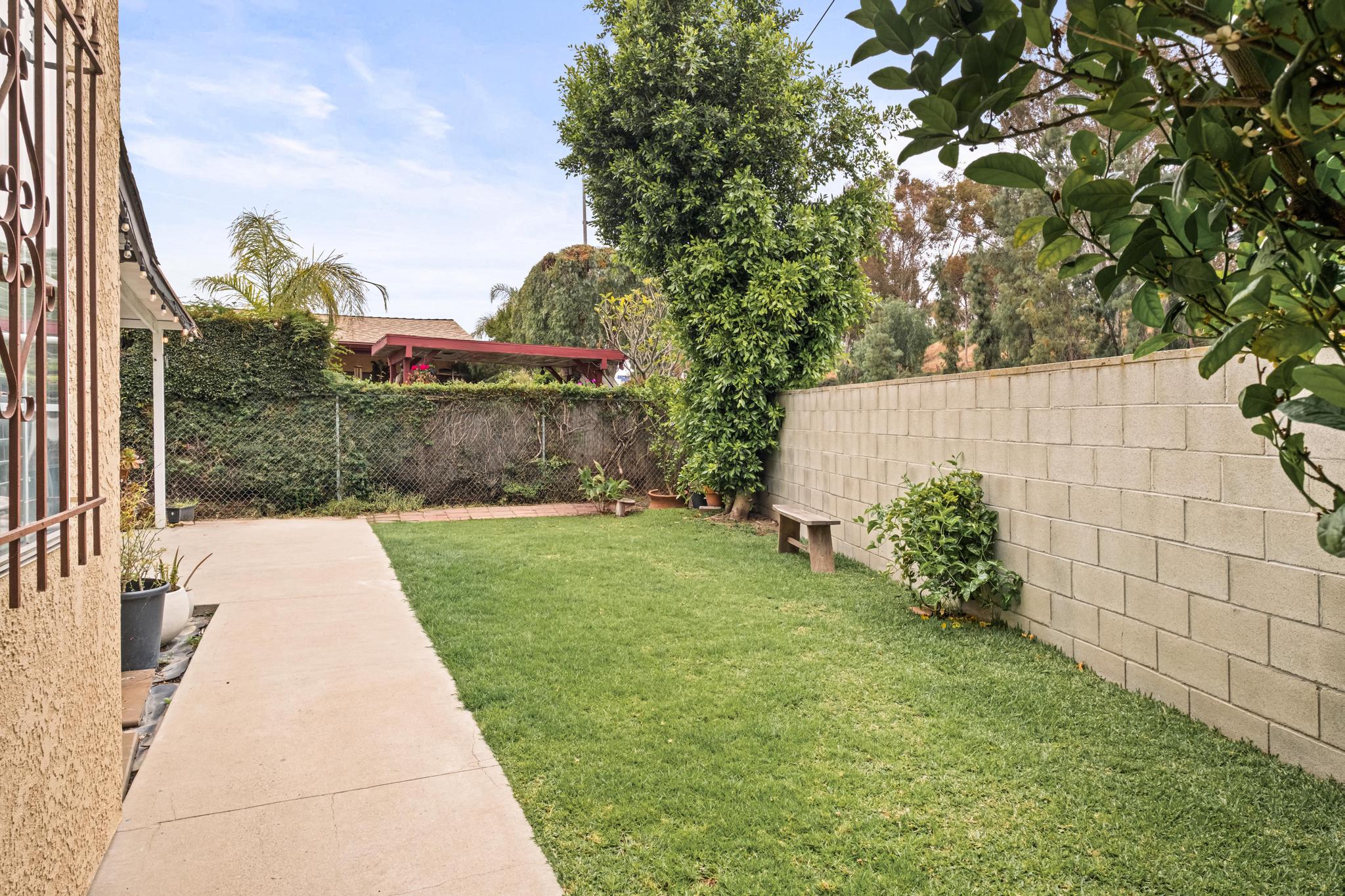 HAWTHORNE, California, 90250, United States, 4 Bedrooms Bedrooms, ,3 BathroomsBathrooms,Residential,For Sale,1798305