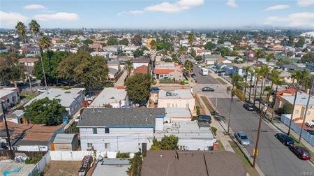 Los Angeles, California, 90047, United States, ,Residential,For Sale,1984098