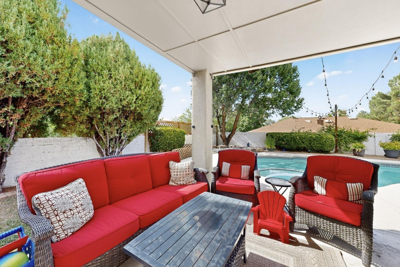 Albuquerque, New Mexico, 87109, United States, 3 Bedrooms Bedrooms, ,3 BathroomsBathrooms,Residential,For Sale,1949452