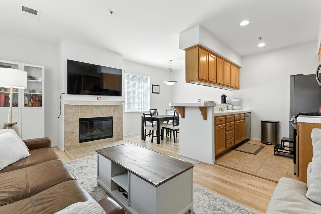San Diego, California, 92128, United States, 3 Bedrooms Bedrooms, ,3 BathroomsBathrooms,Residential,For Sale,1907437