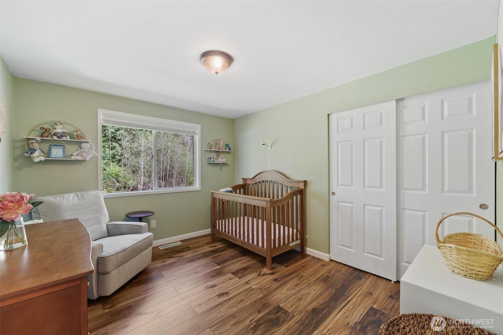 Gig Harbor, Washington, 98332, United States, 3 Bedrooms Bedrooms, ,1 BathroomBathrooms,Residential,For Sale,1907561