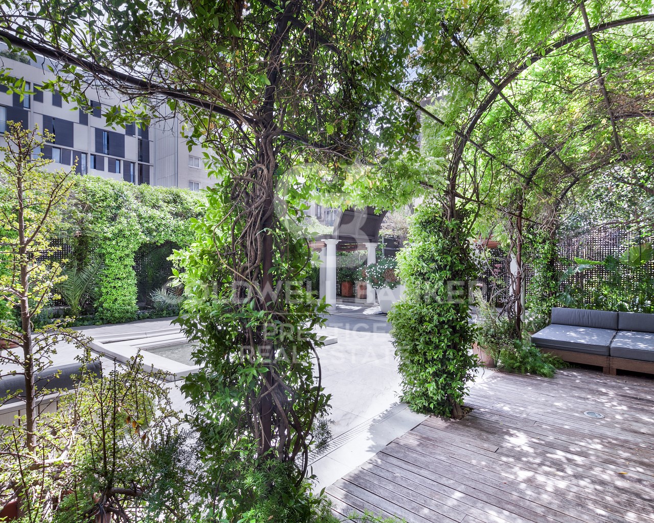 Barcelona, Barcelona, Eixample, La Dreta de l'Eix, Barcelona, Catalonia, ES, 5 Bedrooms Bedrooms, ,5 BathroomsBathrooms,Residential,For Sale,Barcelona, Barcelona, Eixample, La Dreta de l'Eix,1609183