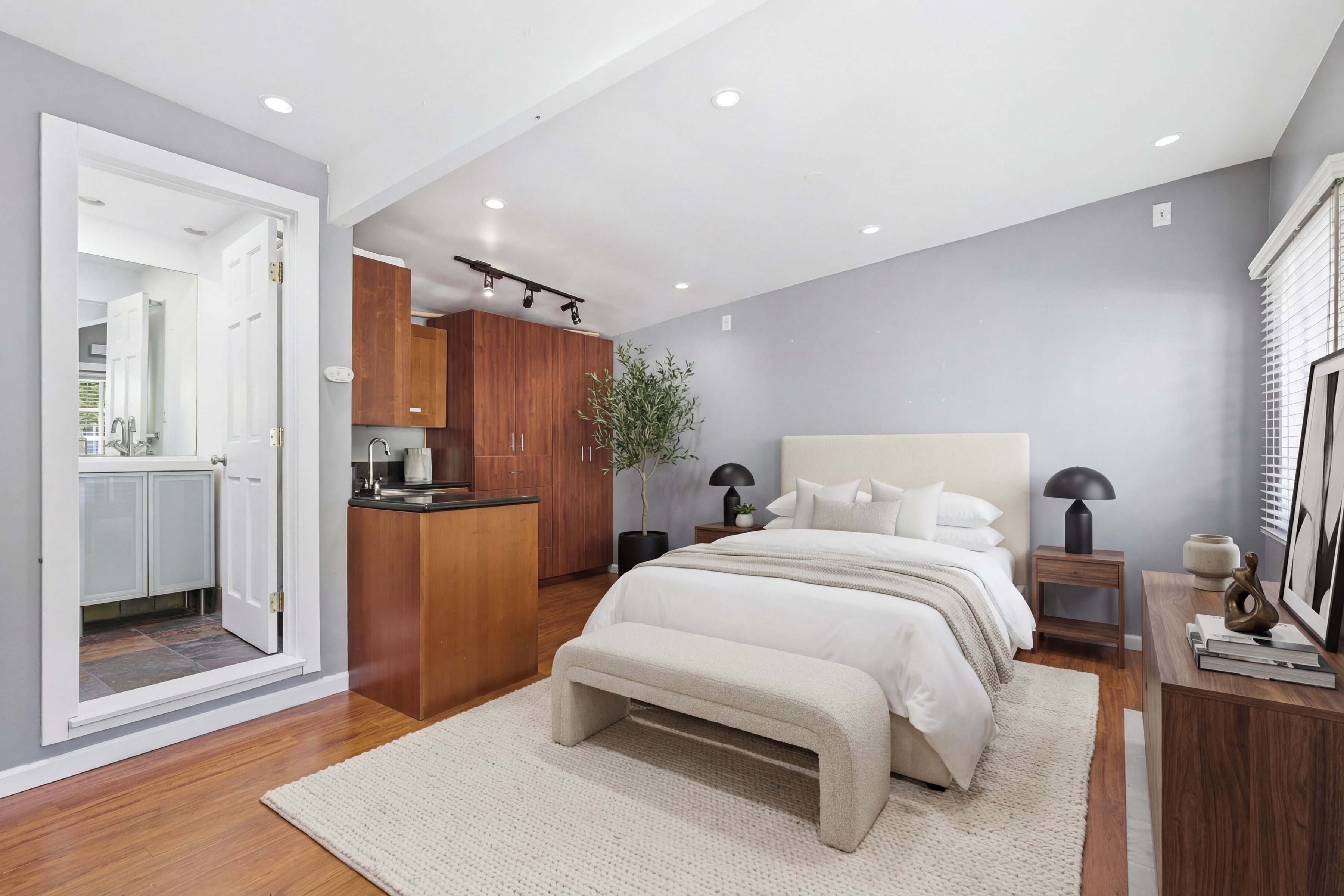  853-855 North Sweetzer Avenue - 物件實景