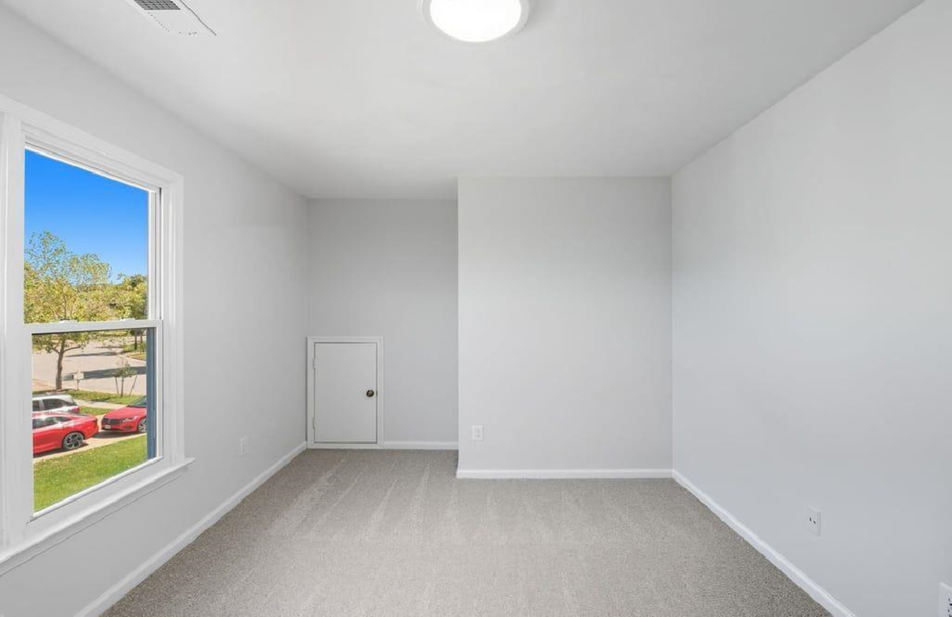 Virginia Beach, Virginia, 23456, United States, 4 Bedrooms Bedrooms, ,3 BathroomsBathrooms,Residential,For Sale,1974516