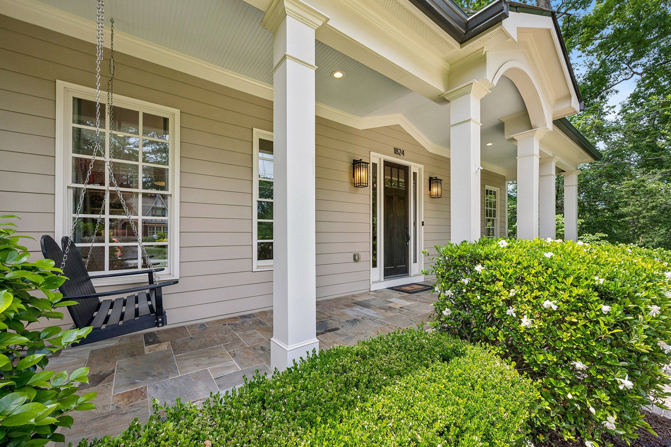  Stunning Custom-Built Residence in Sought-After Morningside - 物件實景