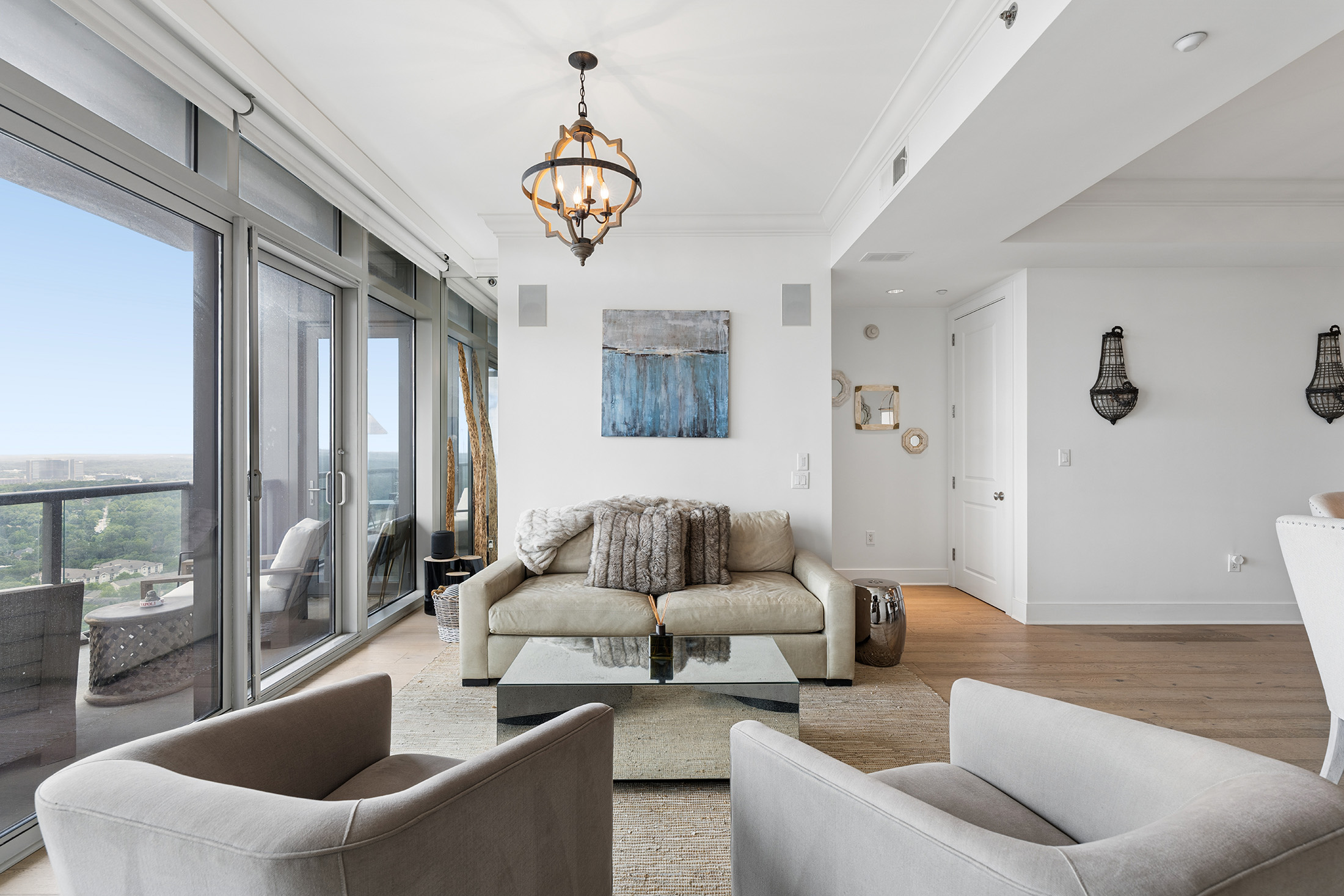  The Ritz-Carlton Residence — A Home With a View - 物件實景