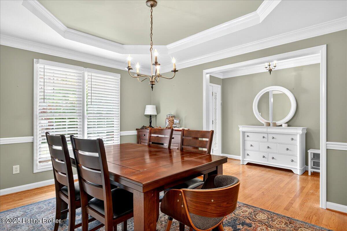 Louisville, Kentucky, 40214, United States, 4 Bedrooms Bedrooms, ,4 BathroomsBathrooms,Residential,For Sale,1911574