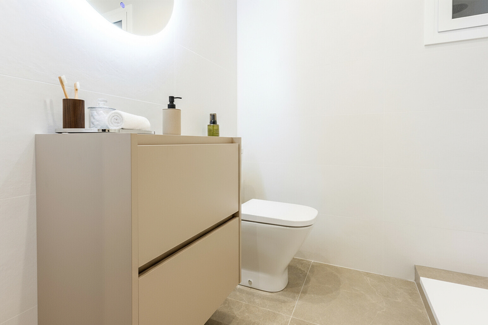 Renovated apartment in Josep Tarradellas - 物件實景