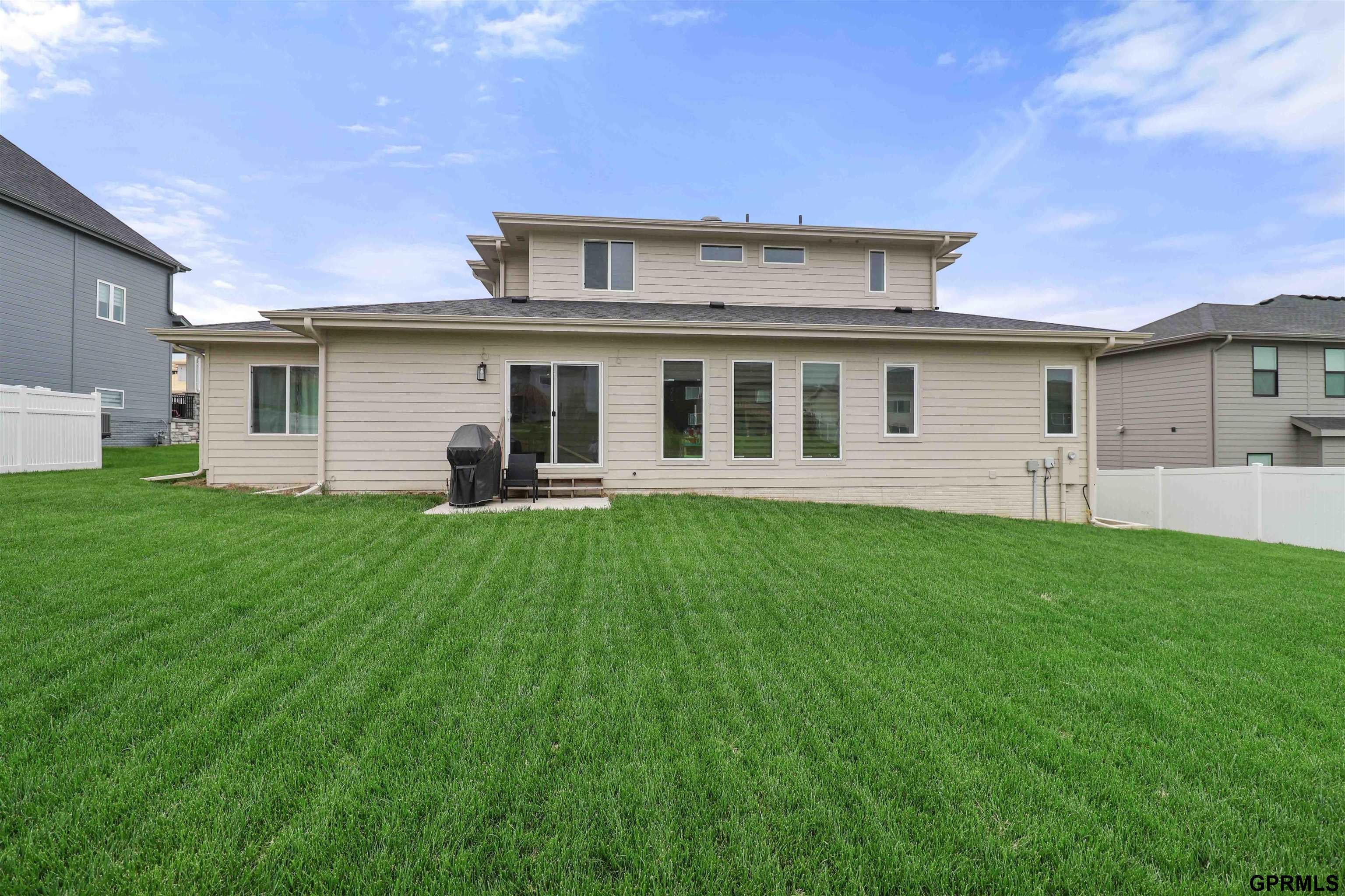 Papillion, Nebraska, 68046, United States, 5 Bedrooms Bedrooms, ,5 BathroomsBathrooms,Residential,For Sale,1846558