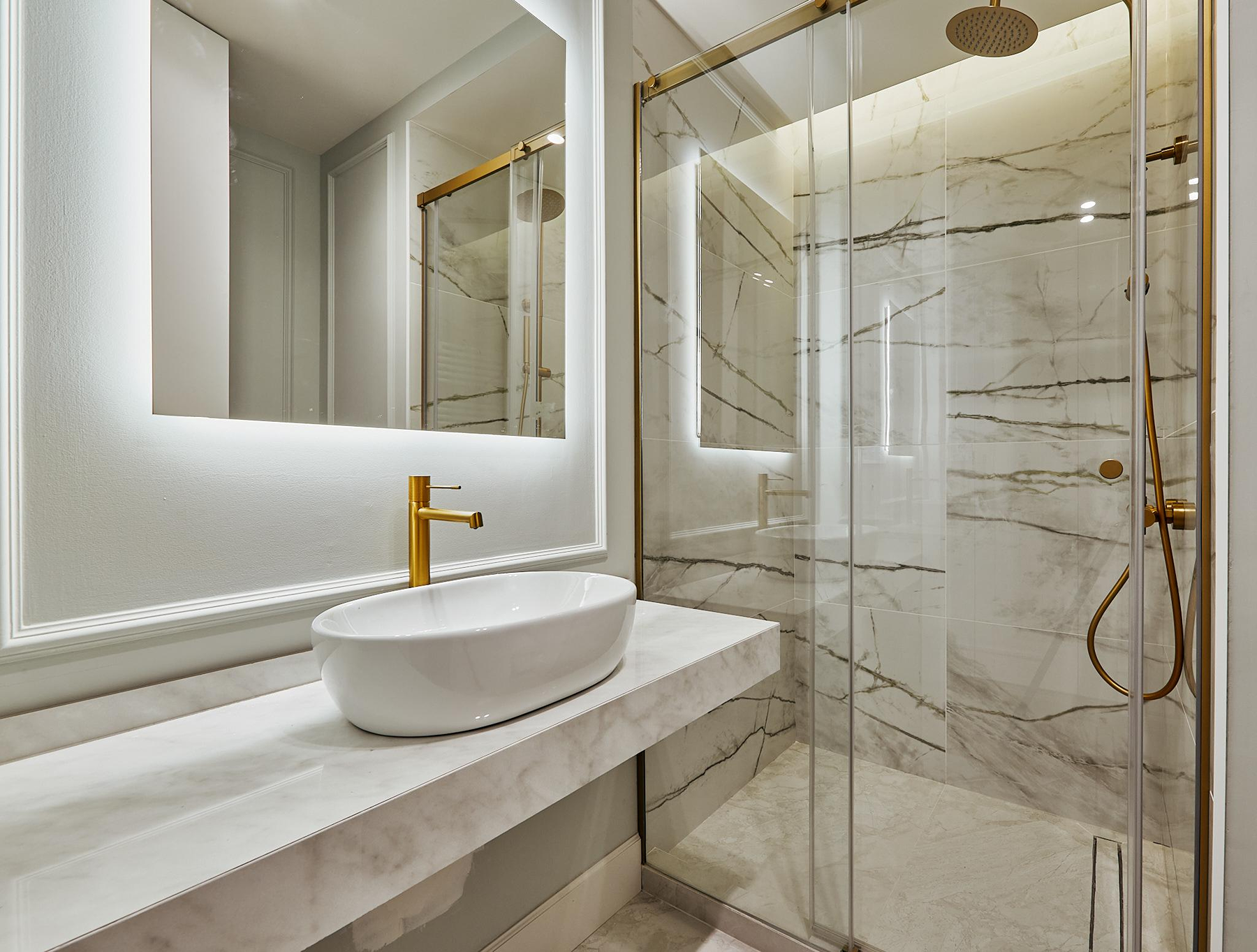  Elegant Renovated 5 Bedroom Apartment in Chamberí, Madrid - 物件實景