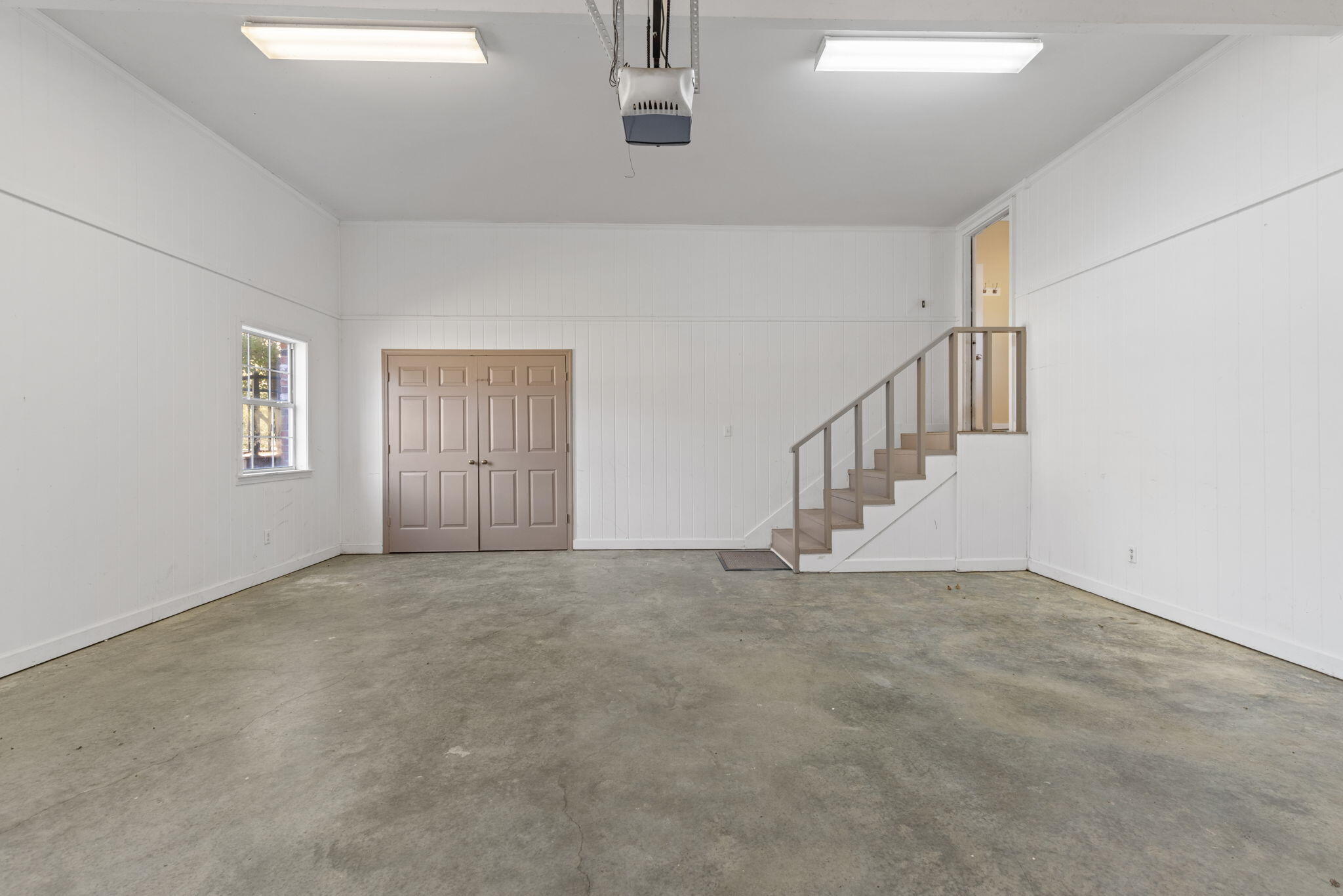 Belden, Mississippi, 38826, United States, 5 Bedrooms Bedrooms, ,4 BathroomsBathrooms,Residential,For Sale,2007757