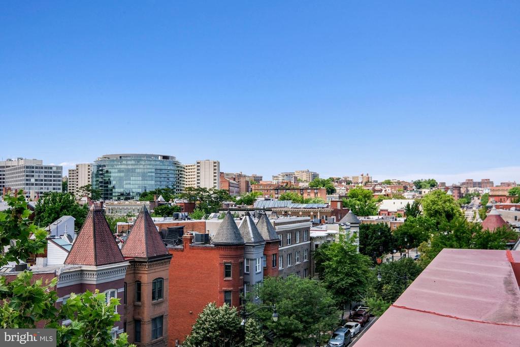 Washington, District of Columbia, 20009, United States, 3 Bedrooms Bedrooms, ,3 BathroomsBathrooms,Residential,For Sale,1987396