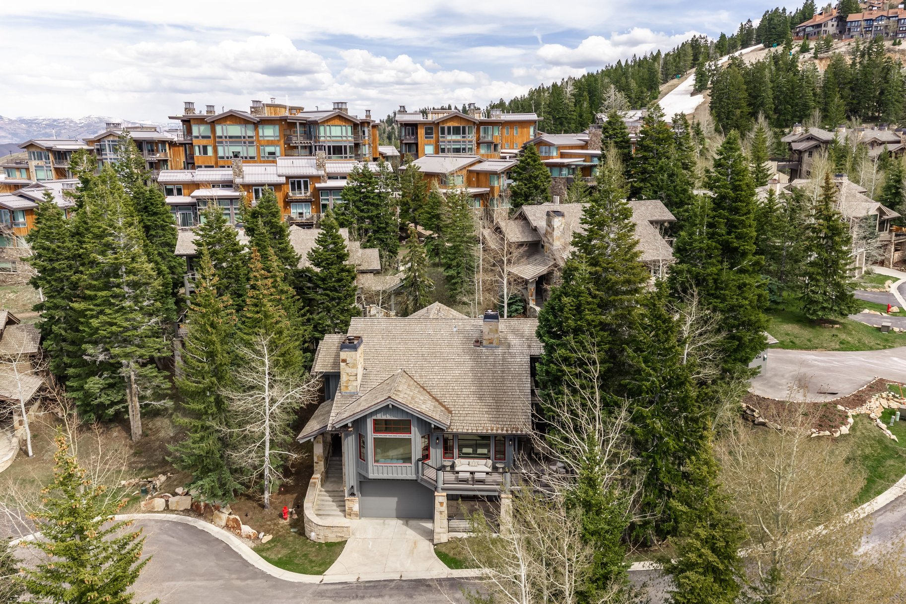 Fully Remodeled Home Steps from Skiing in Upper Deer Valley - 物件實景