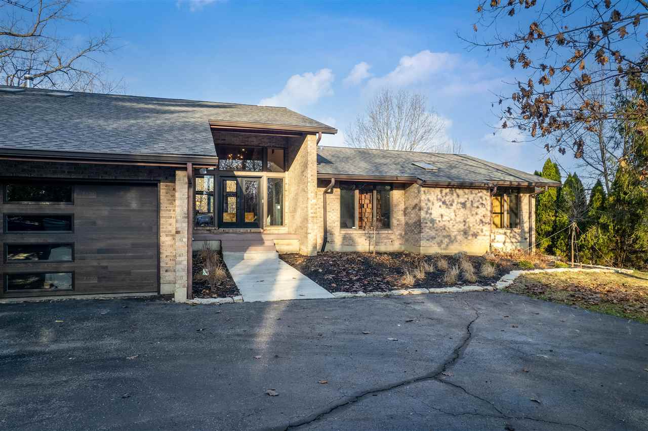Richmond, Indiana, 47374, United States, 4 Bedrooms Bedrooms, ,3 BathroomsBathrooms,Residential,For Sale,1744231