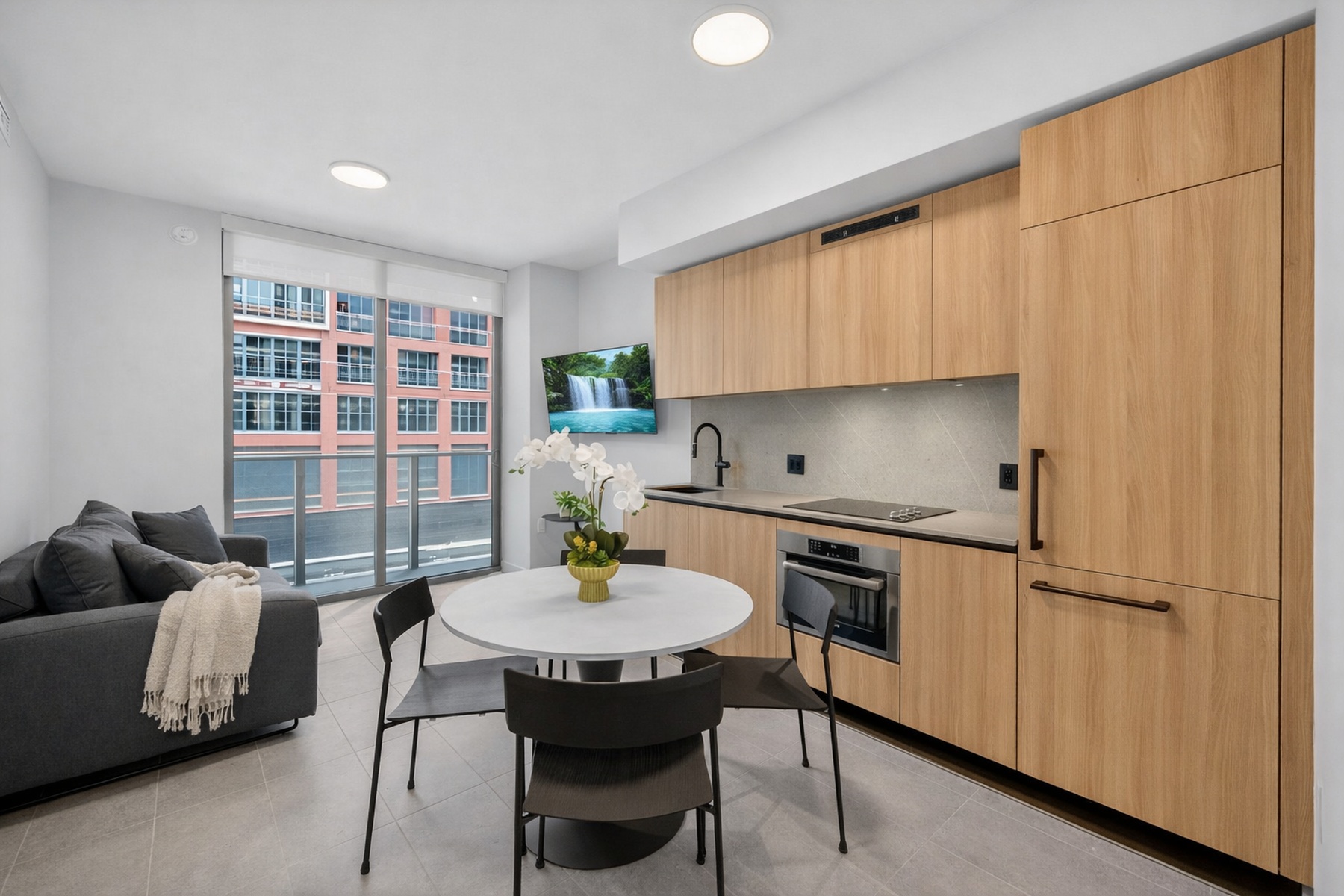  121 NE 5th St, Miami, FL, 33132 - 物件實景
