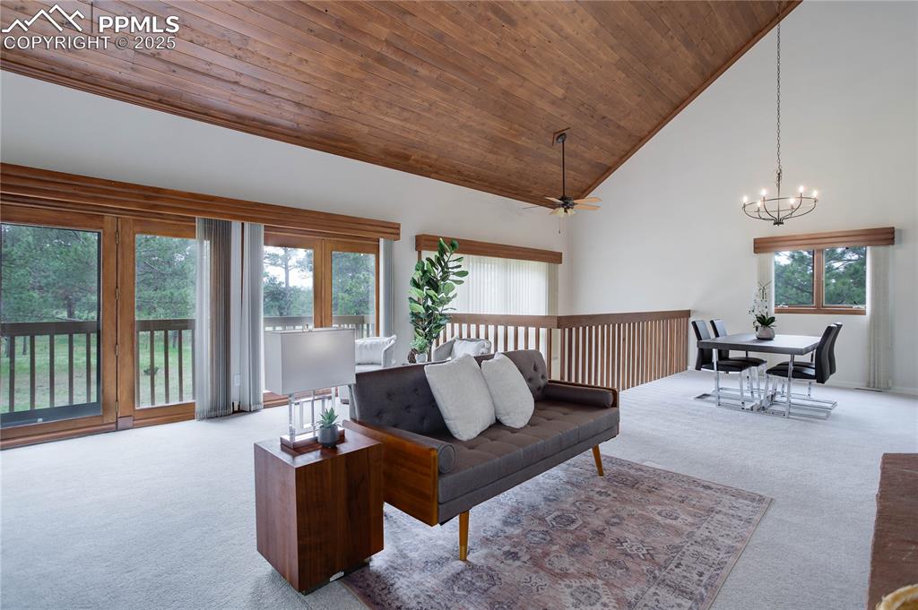 Colorado Springs, Colorado, 80908, United States, 3 Bedrooms Bedrooms, ,1 BathroomBathrooms,Residential,For Sale,1836722