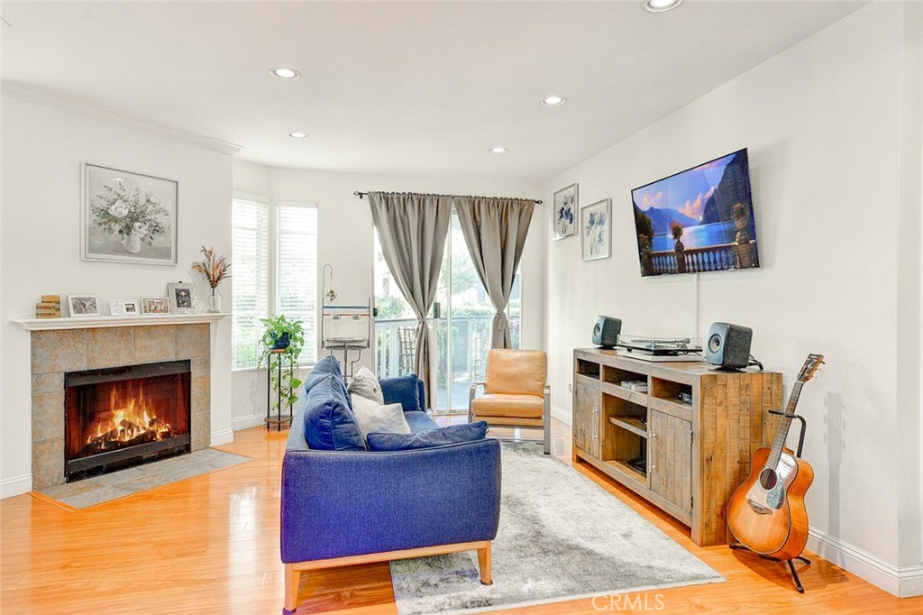 Garden Grove, California, 92843, United States, 2 Bedrooms Bedrooms, ,2 BathroomsBathrooms,Residential,For Sale,1962454