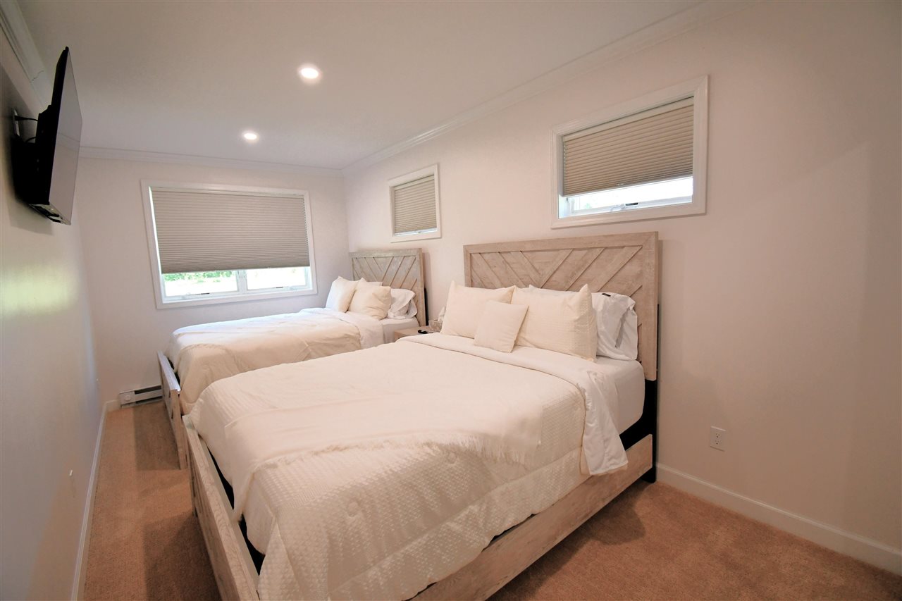 Alanson, Michigan, 49706, United States, 5 Bedrooms Bedrooms, ,3 BathroomsBathrooms,Residential,For Sale,1876087