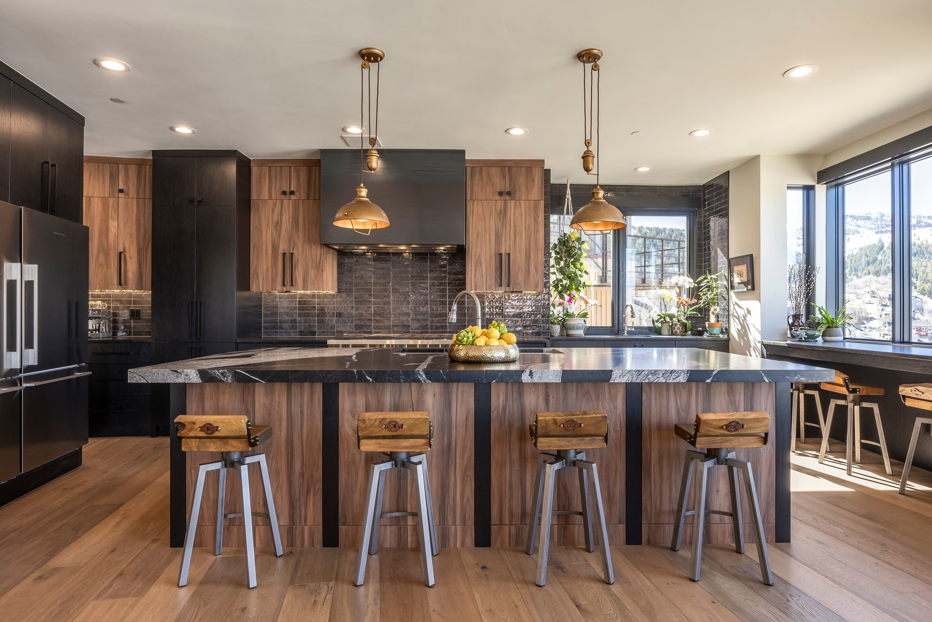  Mountain Modern Masterpiece with Sweeping Old Town and Ski Area Views - 物件實景