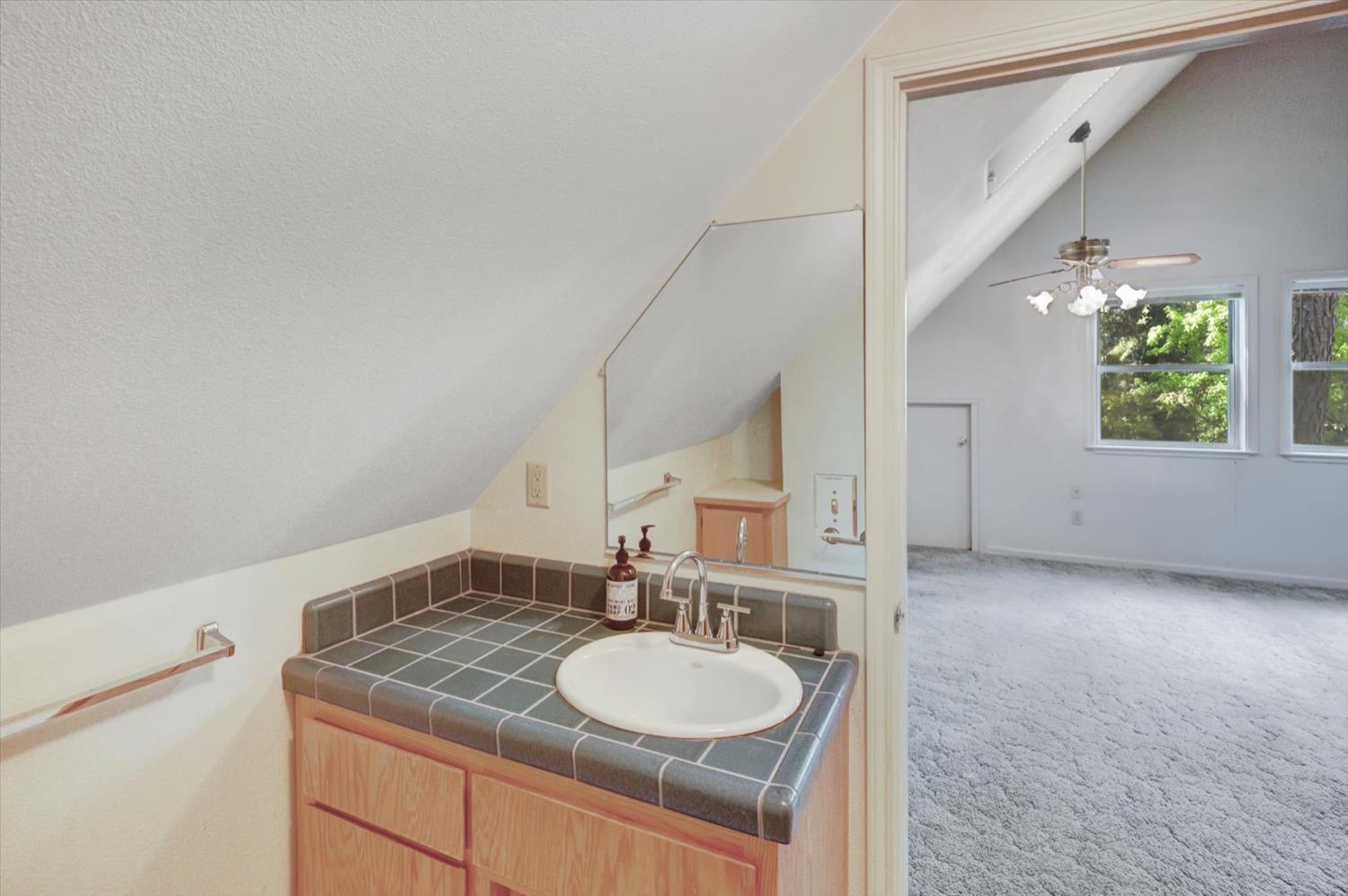 Nevada City, California, 95959, United States, 4 Bedrooms Bedrooms, ,3 BathroomsBathrooms,Residential,For Sale,1942290