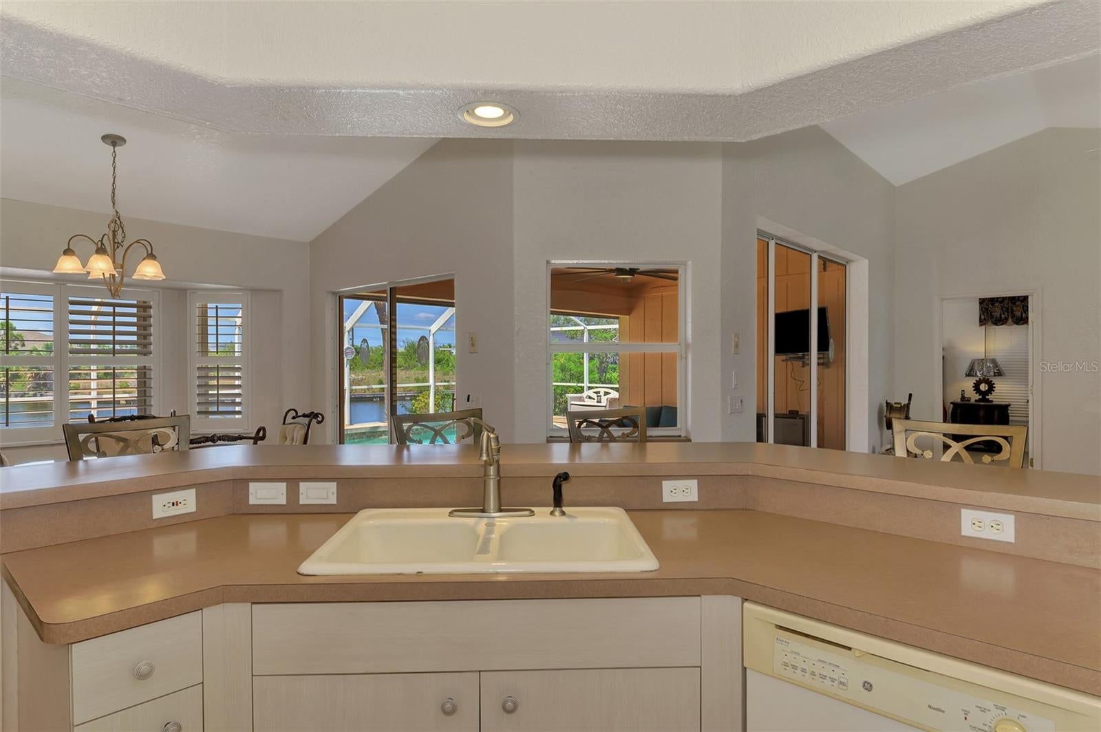 PORT CHARLOTTE, Florida, 33981, United States, 3 Bedrooms Bedrooms, ,2 BathroomsBathrooms,Residential,For Sale,1983556