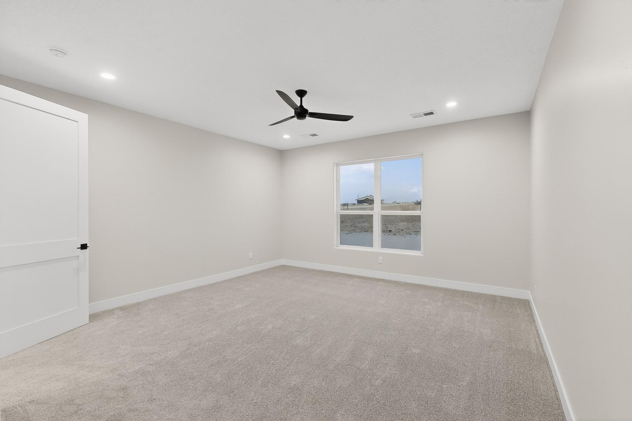 Edgewood, New Mexico, 87105, United States, 3 Bedrooms Bedrooms, ,3 BathroomsBathrooms,Residential,For Sale,2002461