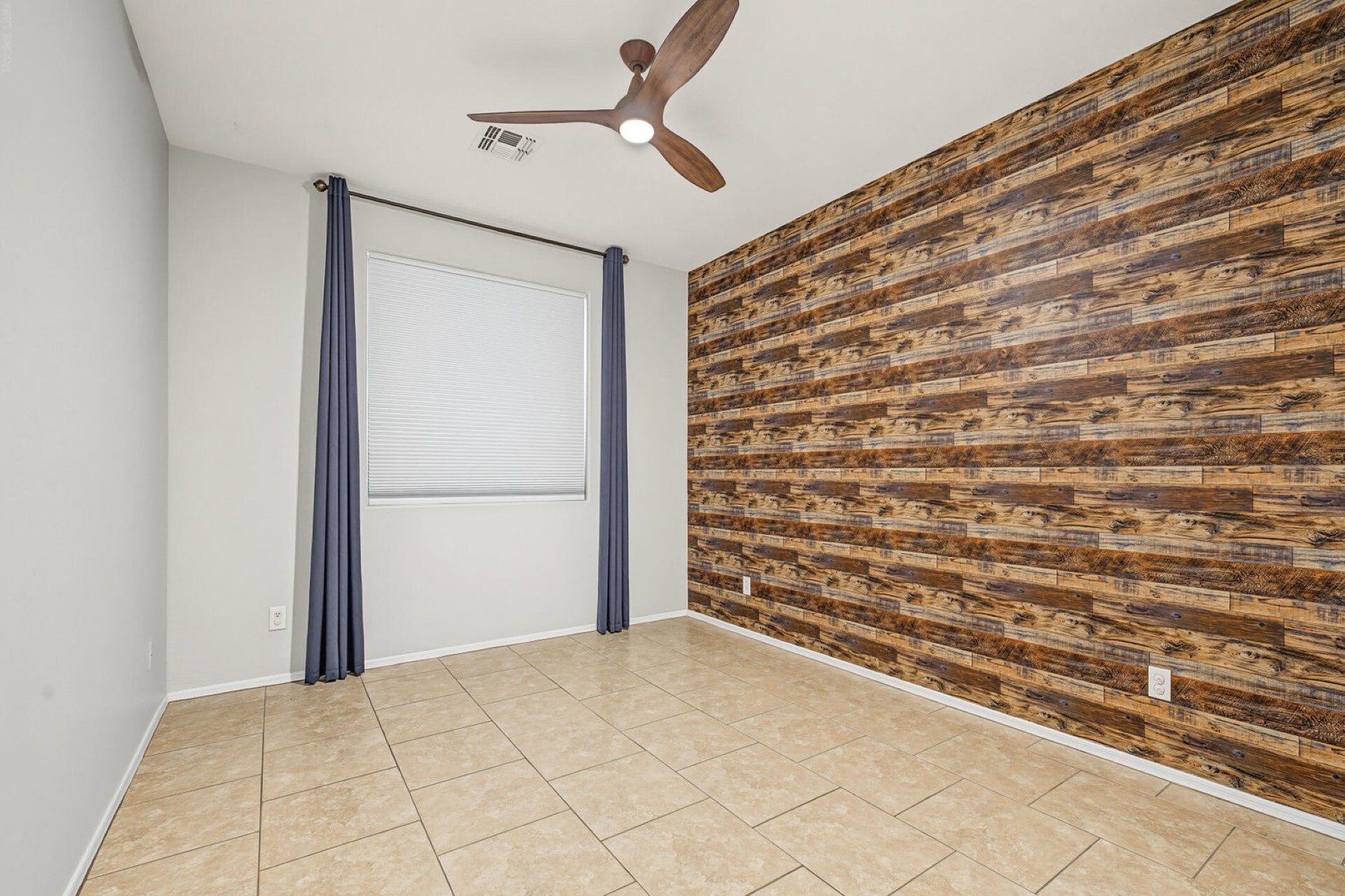  15250 W Pierson Street¦Goodyear, AZ - 物件實景