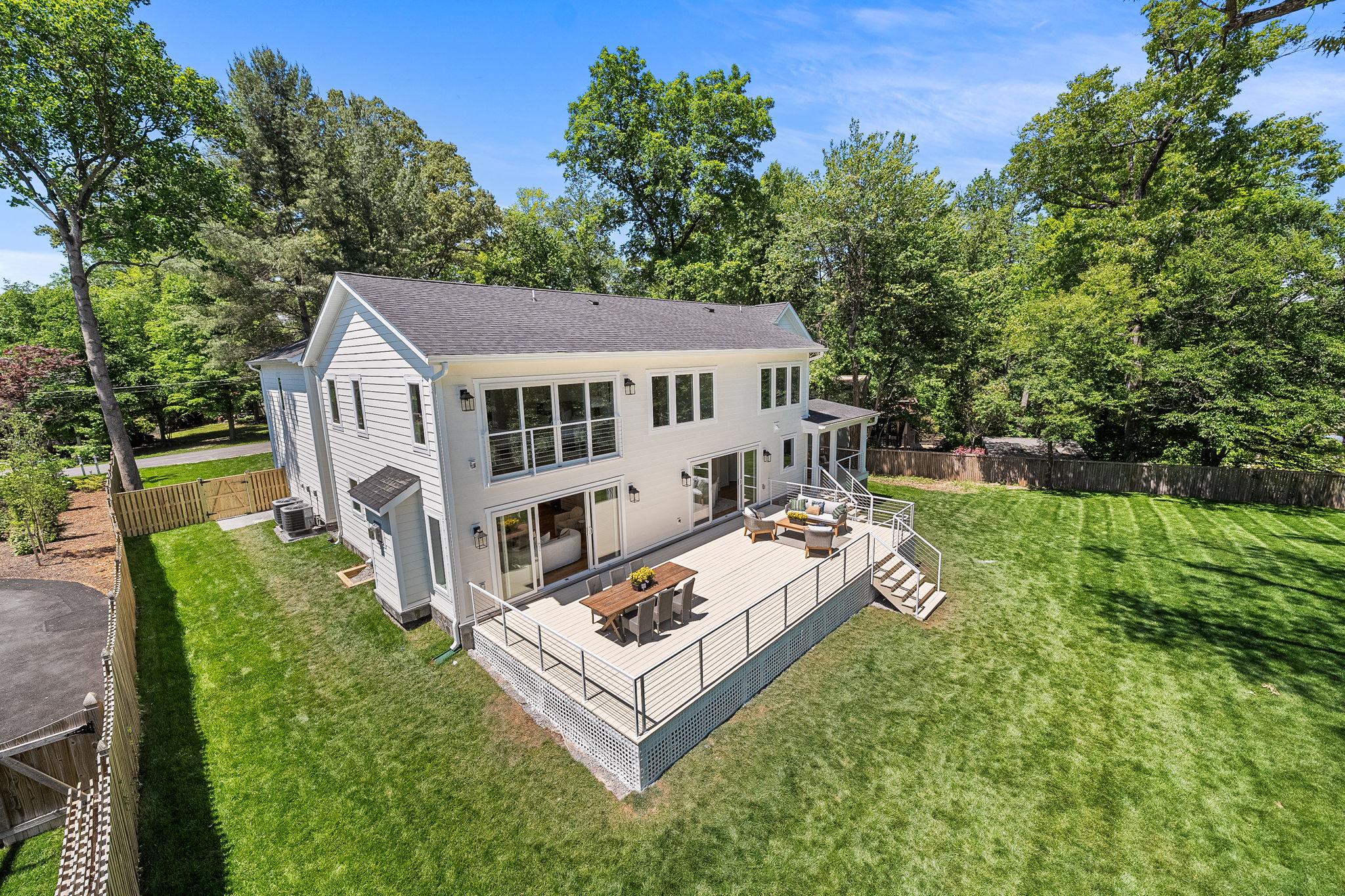  3175 Woodland Lane, Alexandria, VA, 22309 - 物件實景