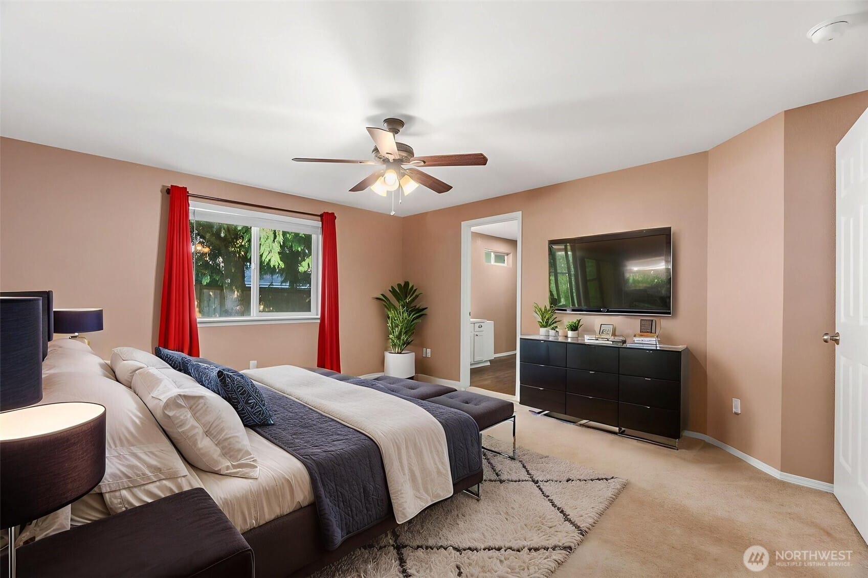 Olympia, Washington, 98501, United States, 3 Bedrooms Bedrooms, ,1 BathroomBathrooms,Residential,For Sale,1939263