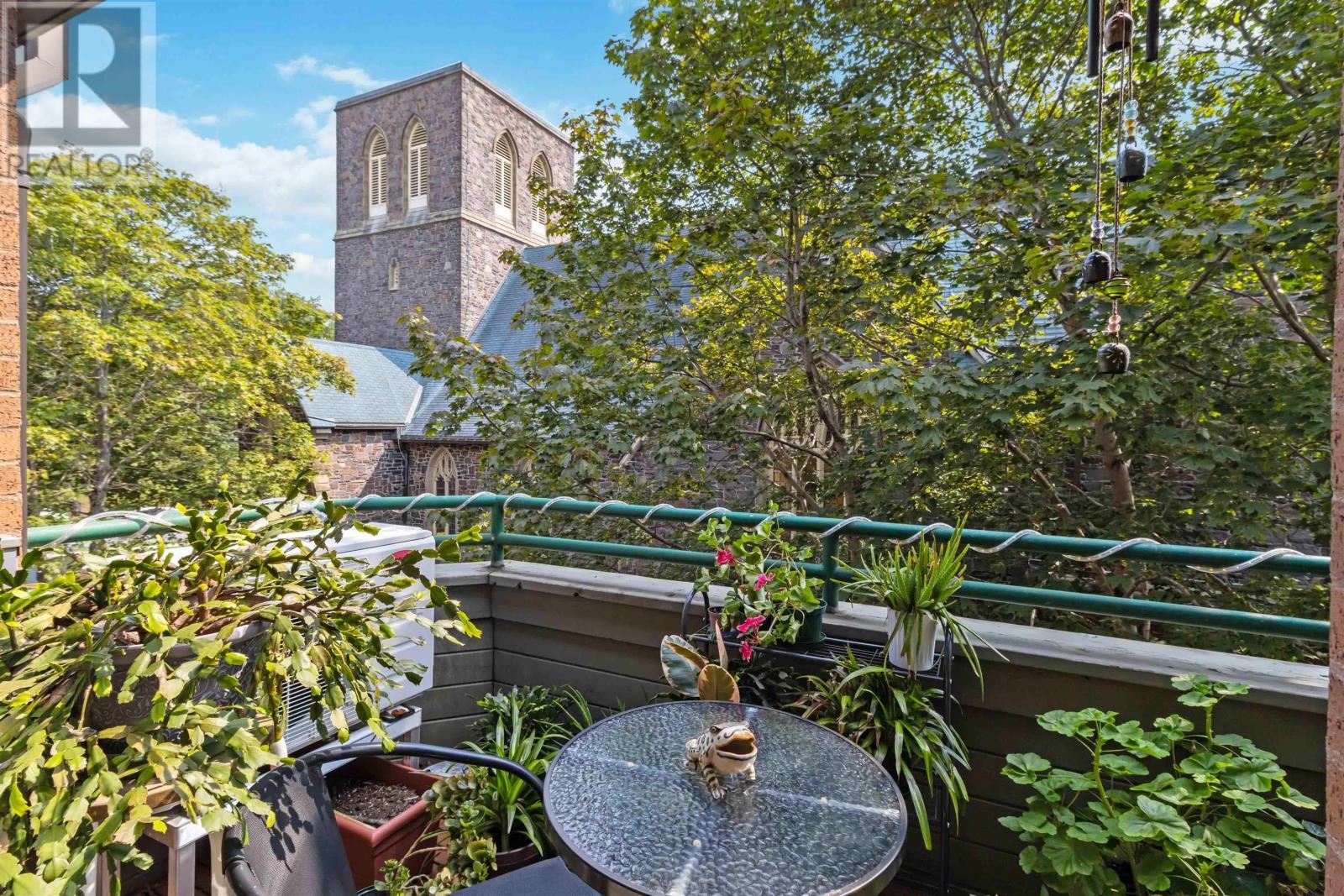 HALIFAX, Nova Scotia, B3H 3Y8, CA, 2 Bedrooms Bedrooms, ,1 BathroomBathrooms,Residential,For Sale,1947667